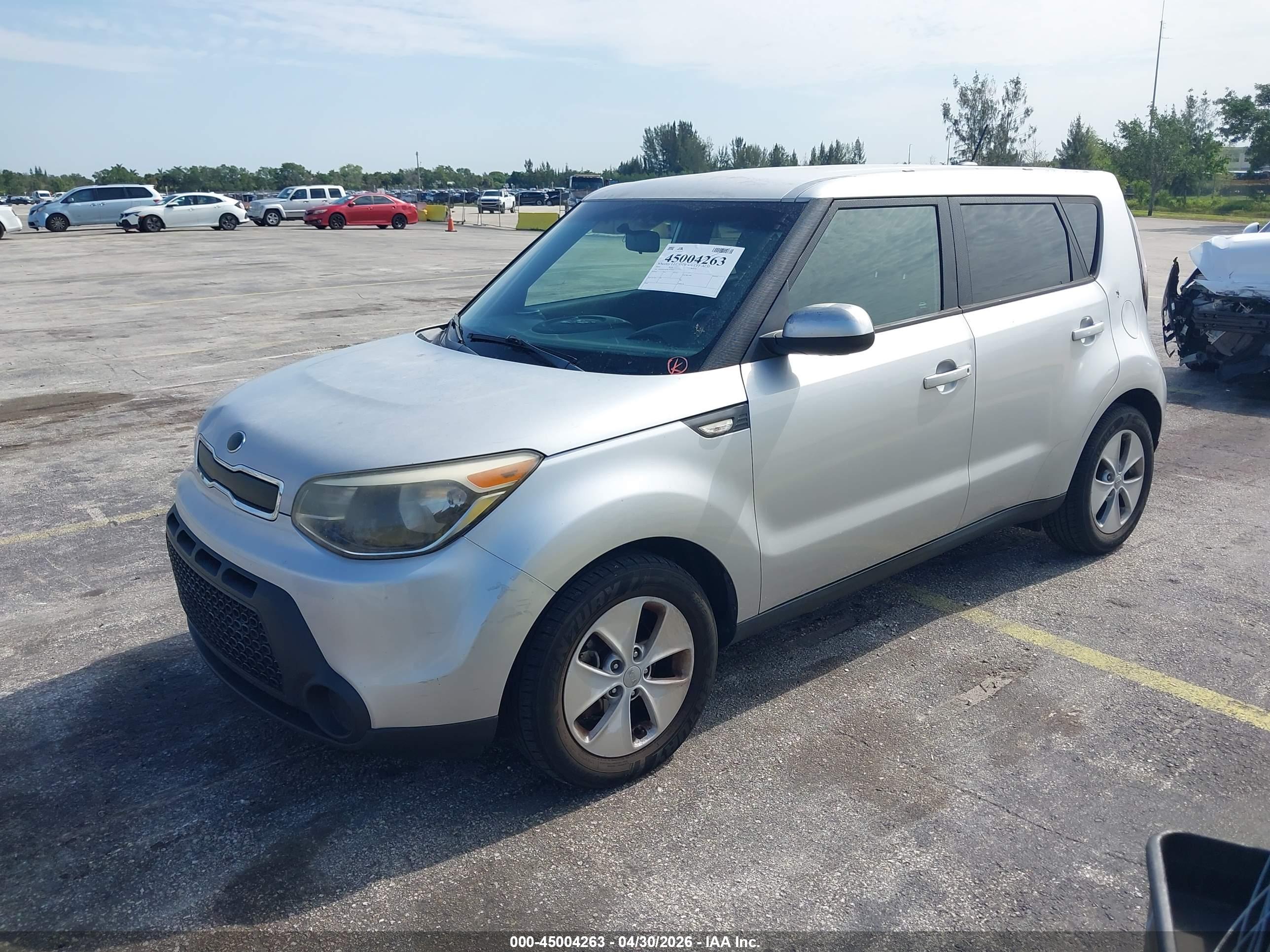 KIA SOUL image 2