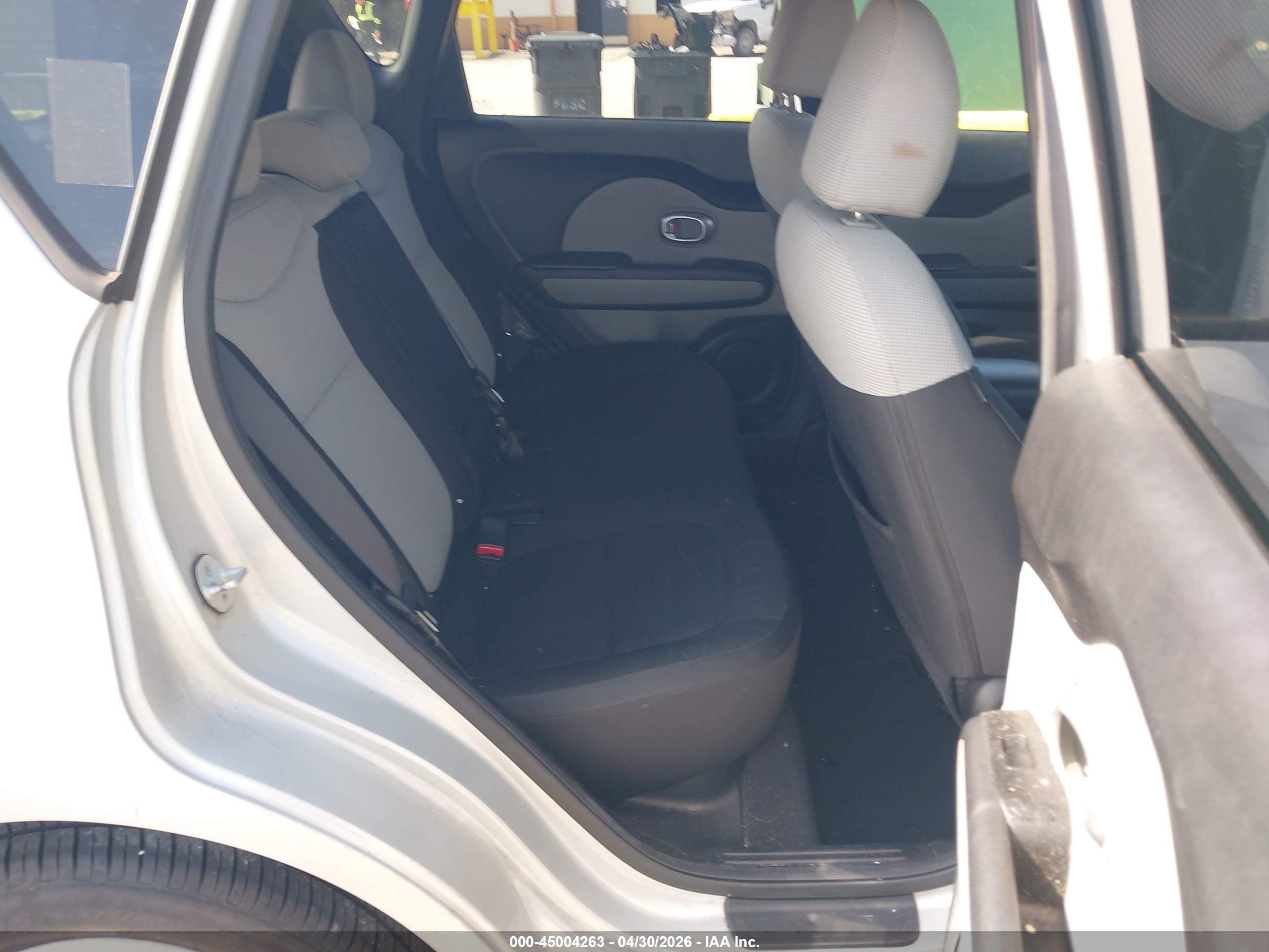 KIA SOUL image 8
