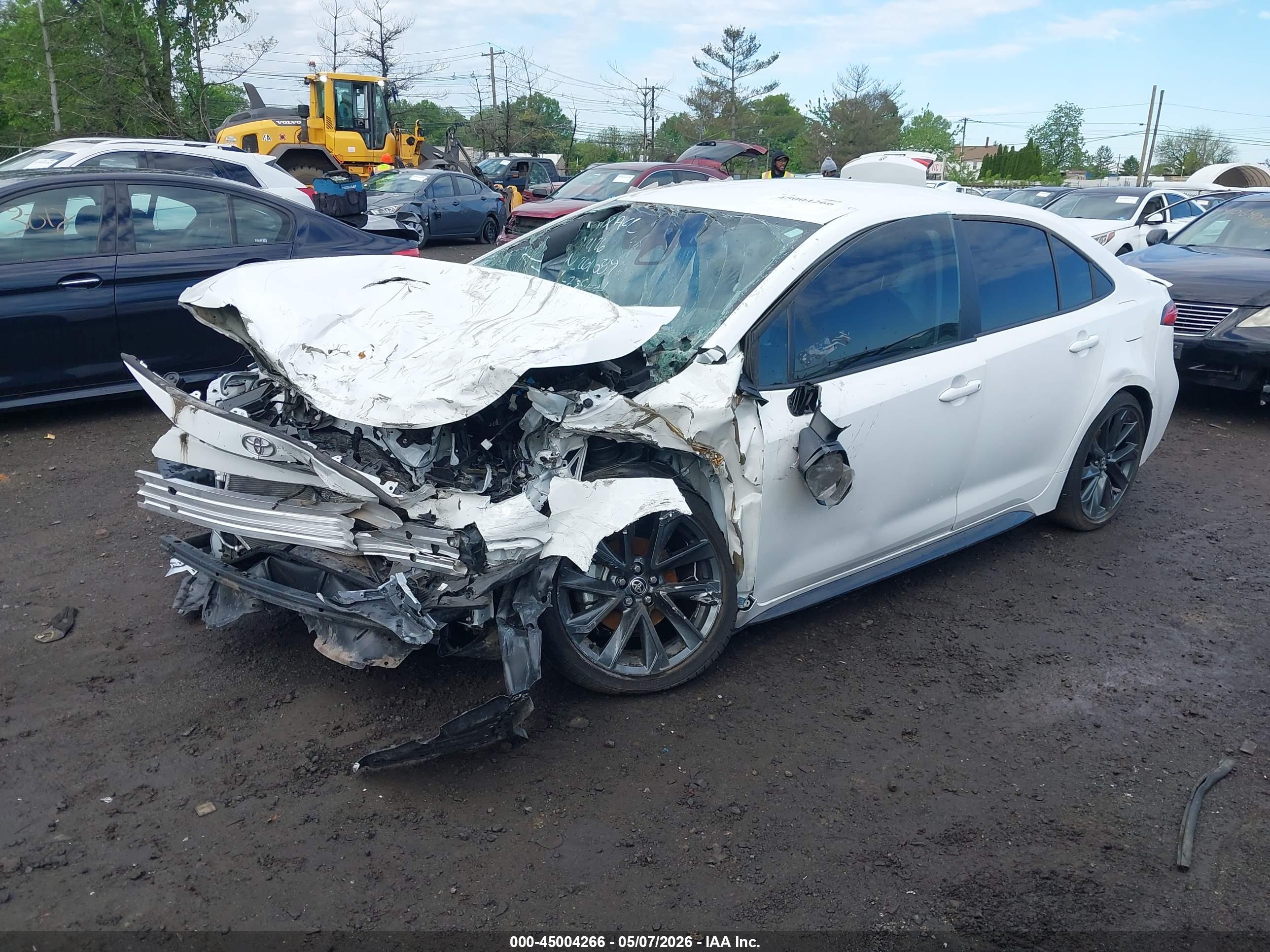 TOYOTA COROLLA image 2
