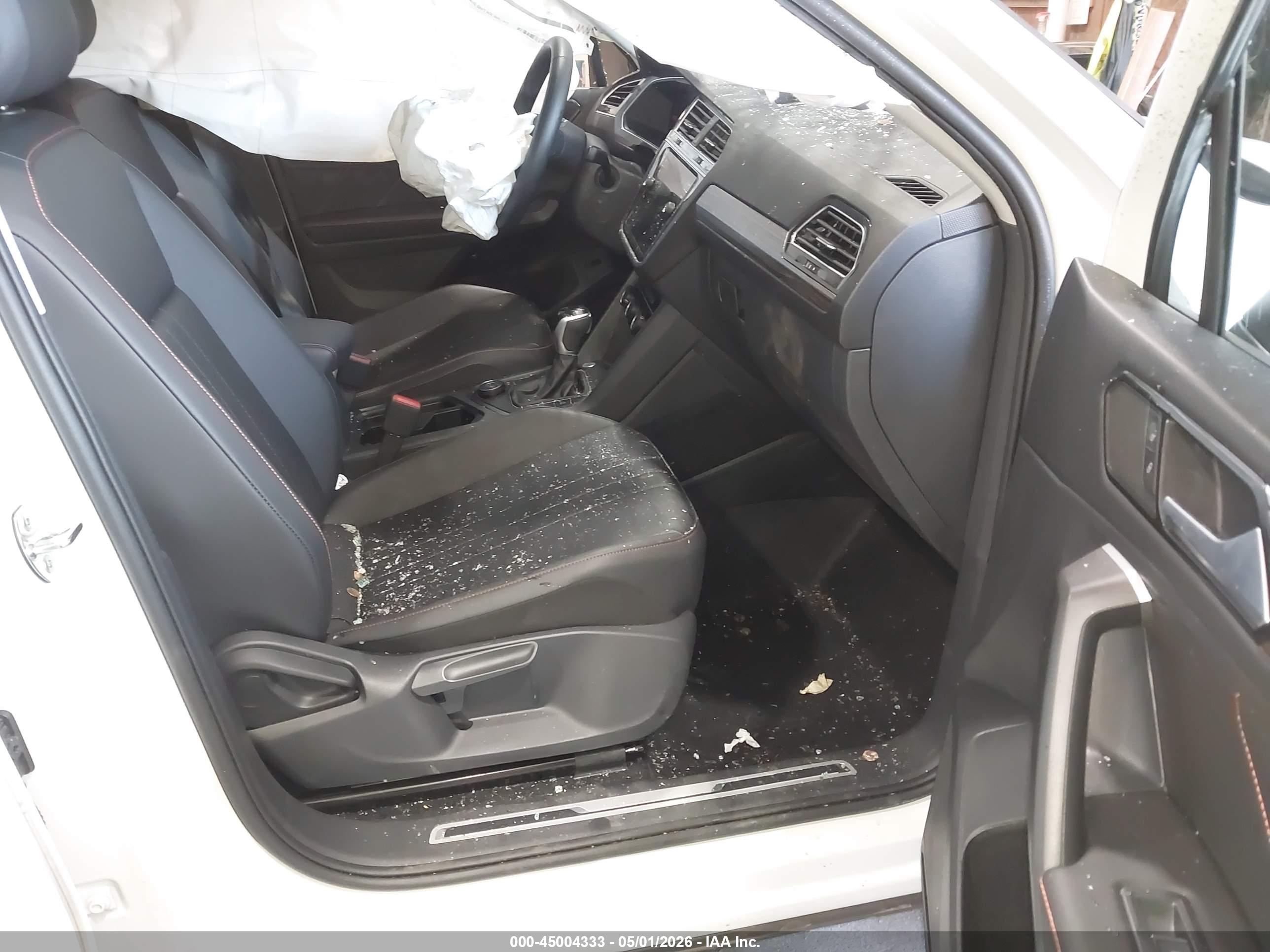 VOLKSWAGEN TIGUAN image 5