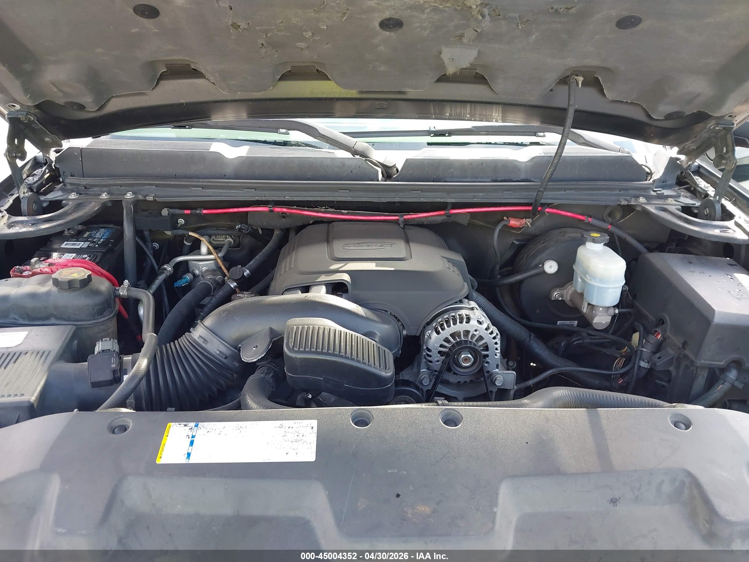 CHEVROLET SILVERADO image 10