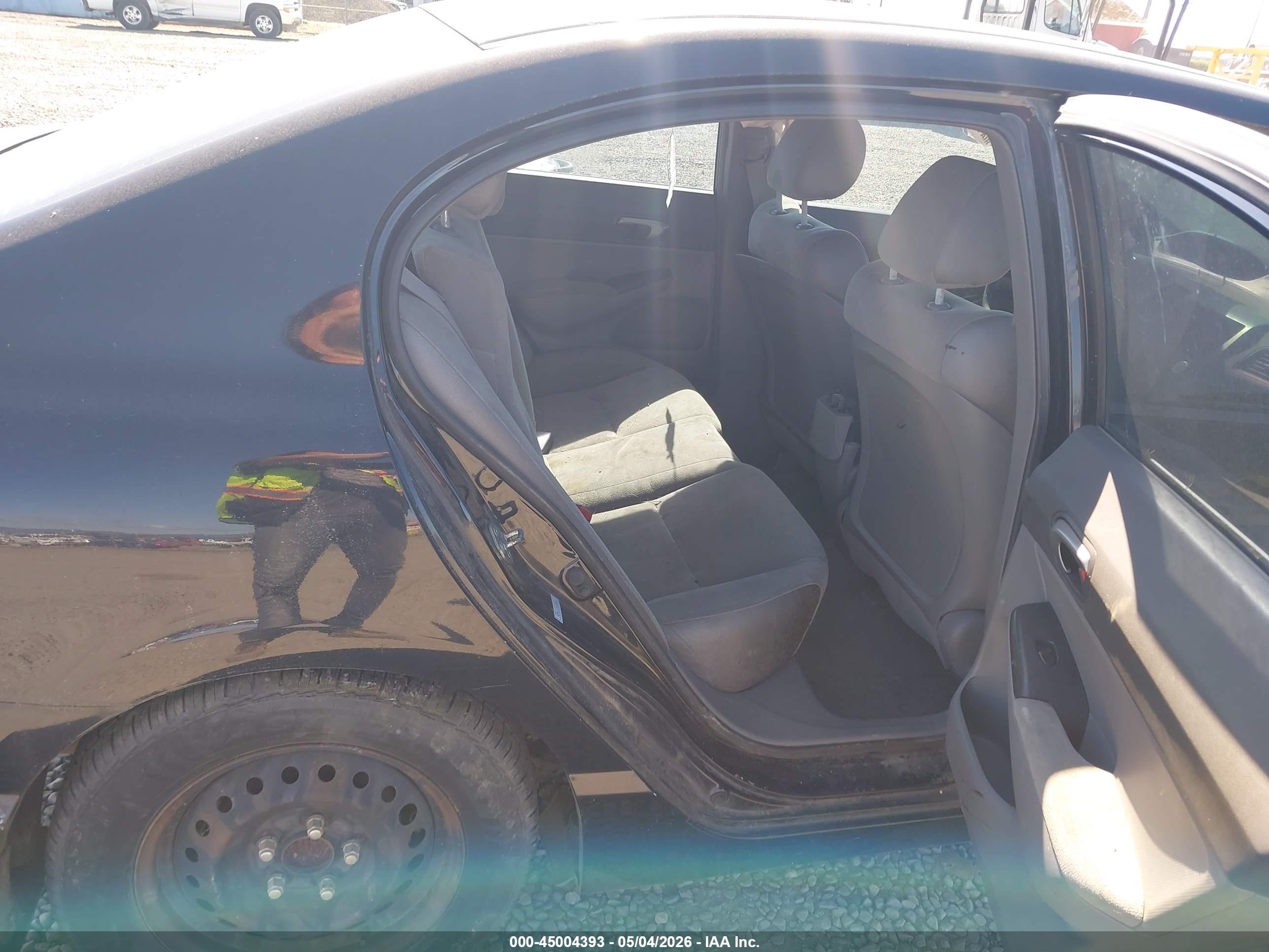HONDA CIVIC image 8