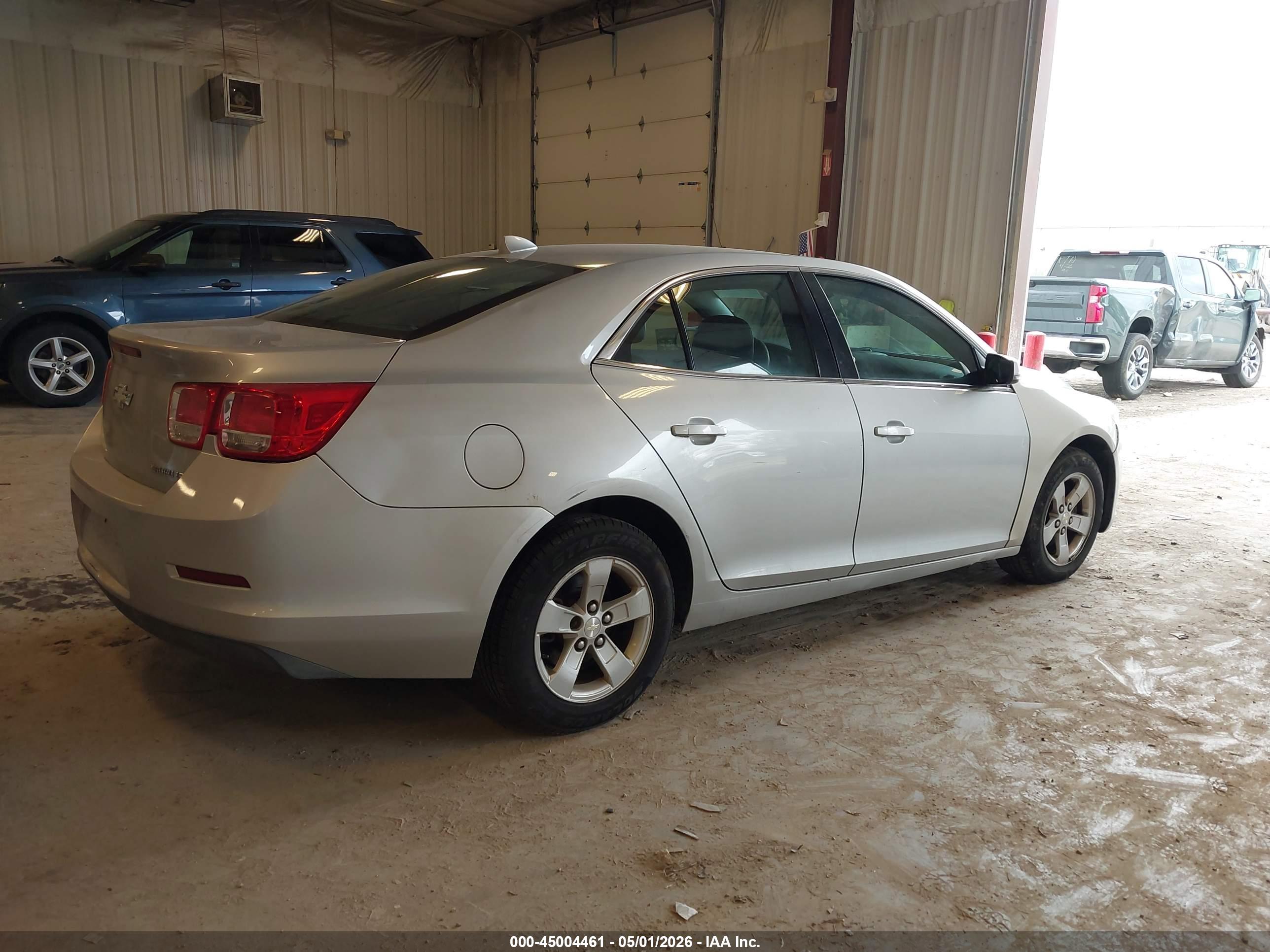 CHEVROLET MALIBU image 4