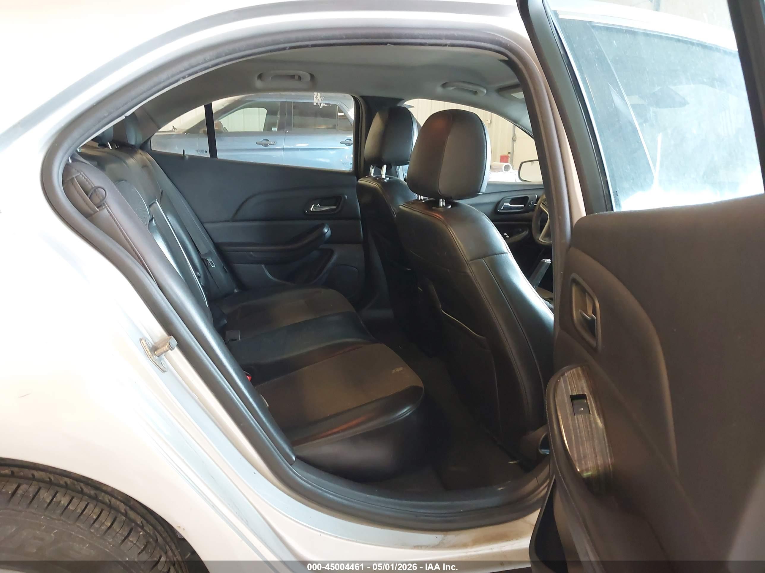 CHEVROLET MALIBU image 8