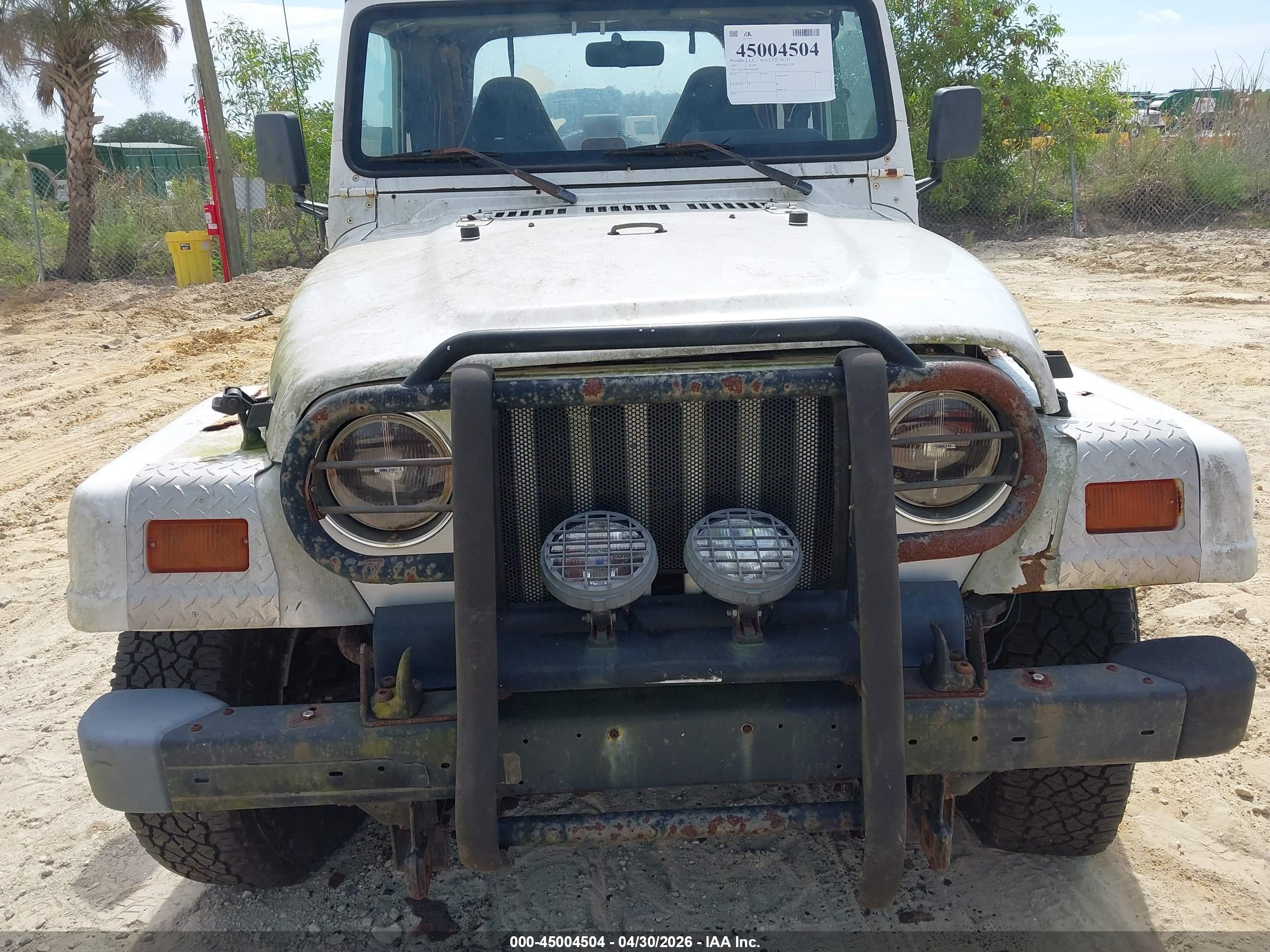 JEEP WRANGLER image 6