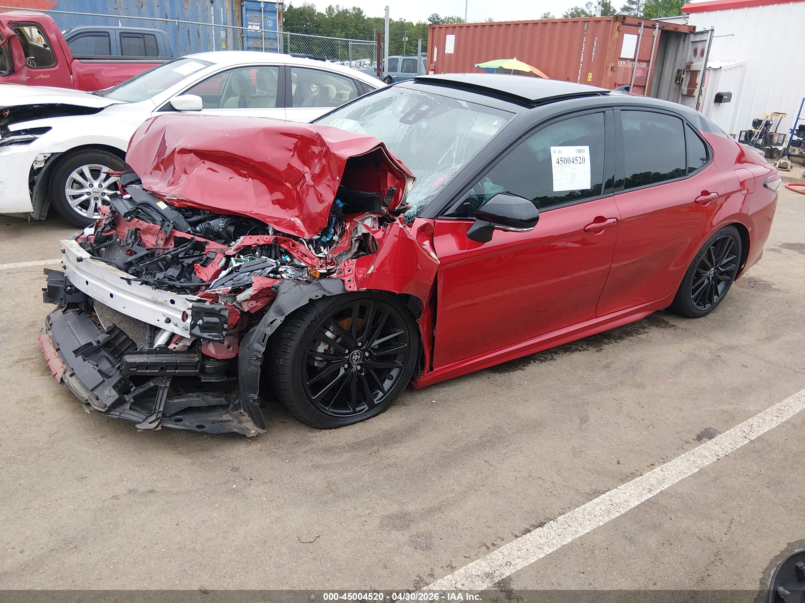 TOYOTA CAMRY image 2