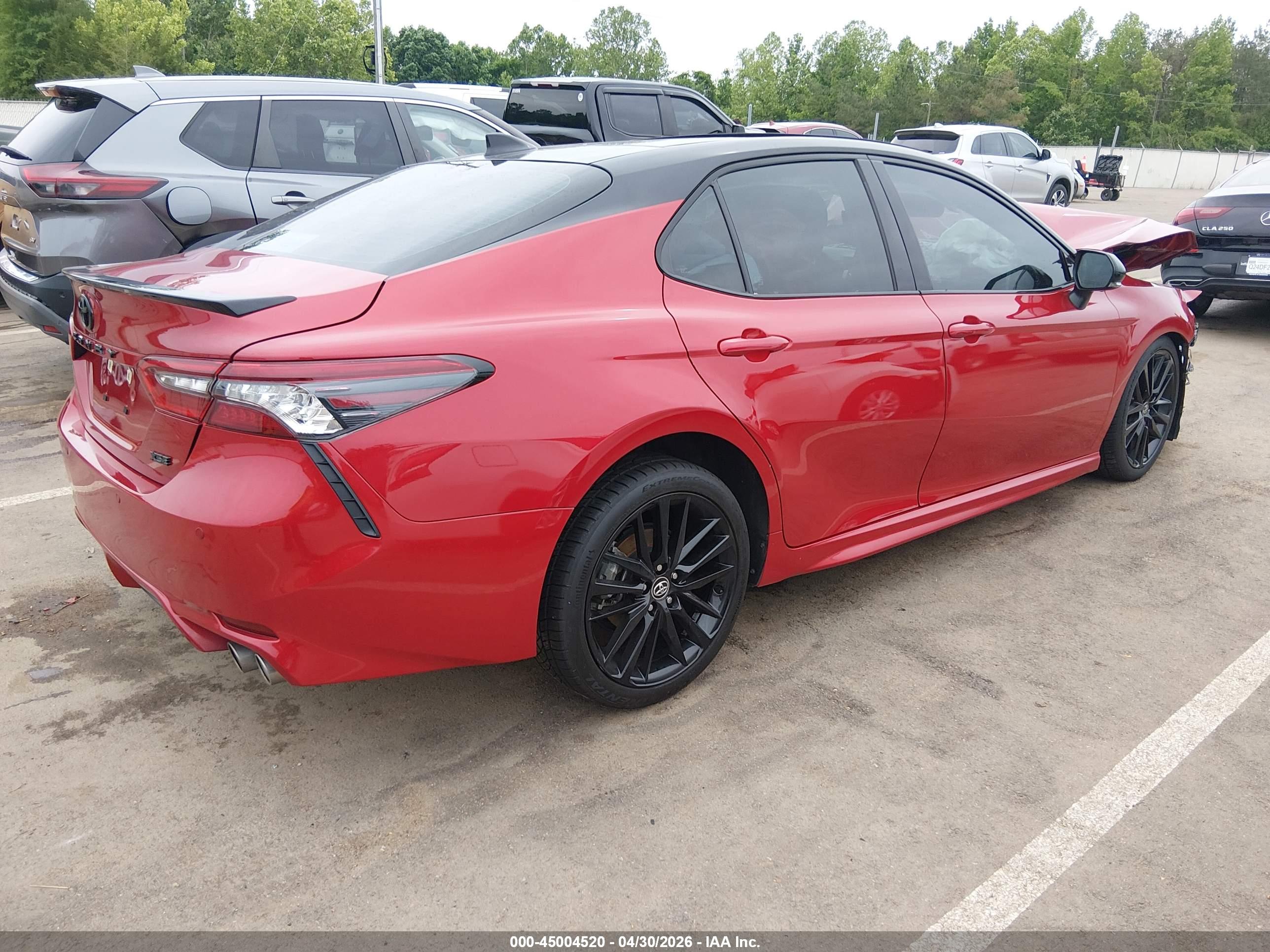 TOYOTA CAMRY image 4