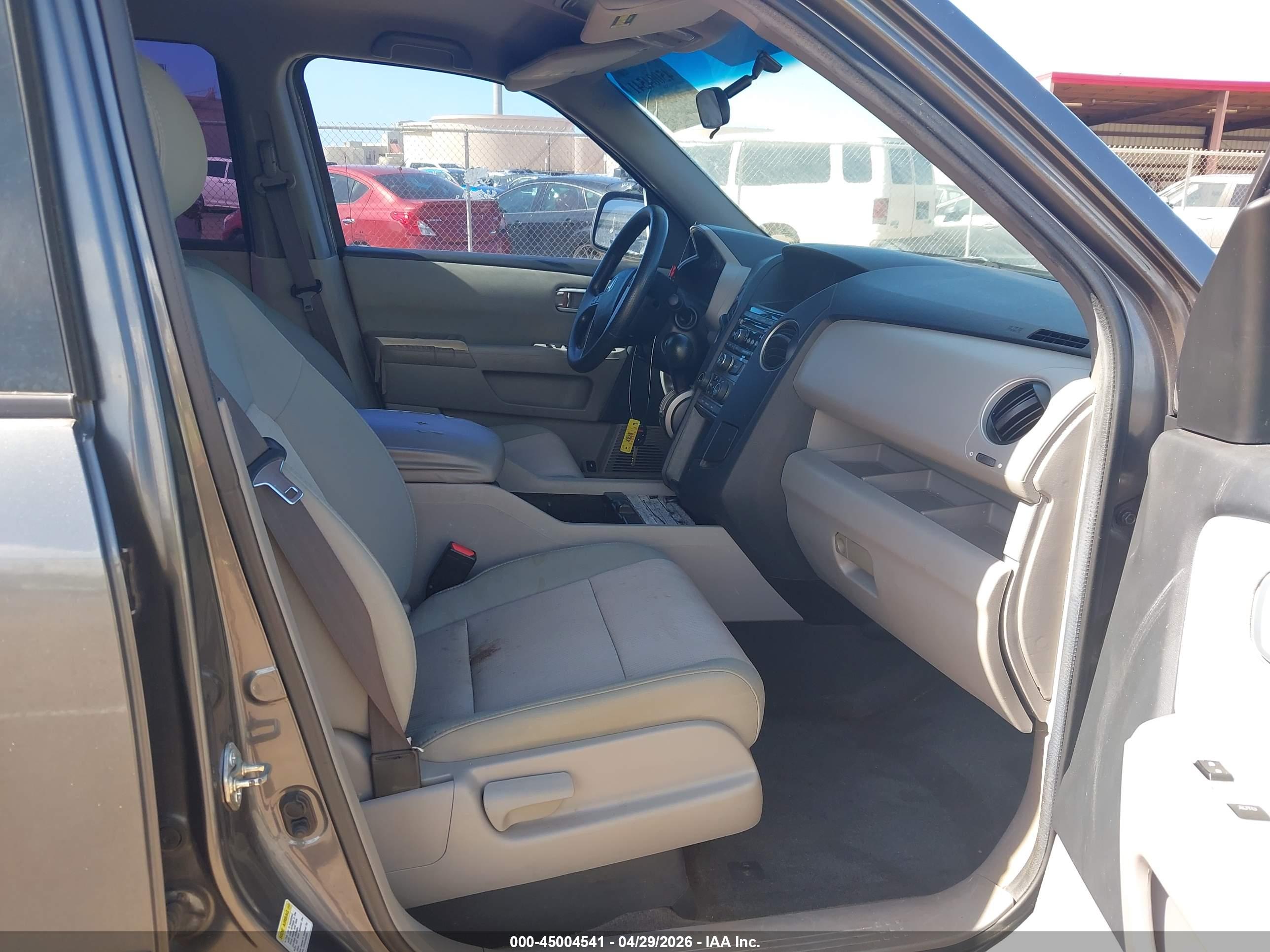HONDA PILOT image 5
