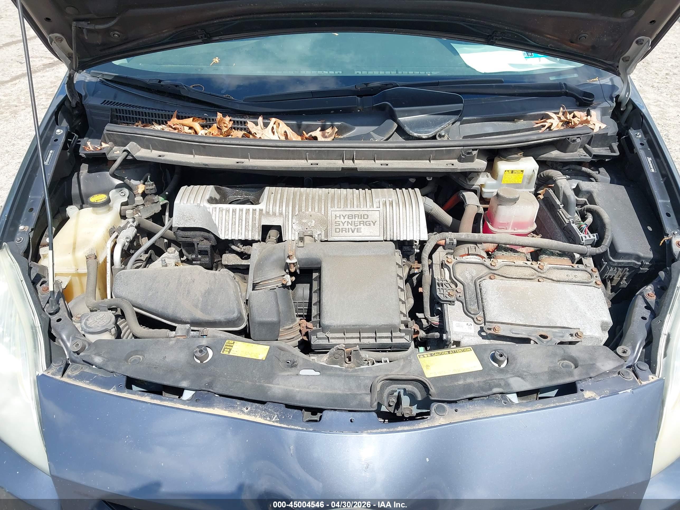 TOYOTA PRIUS image 10