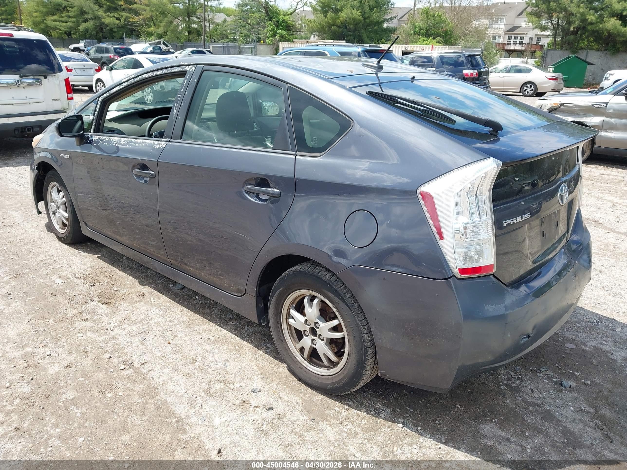 TOYOTA PRIUS image 3