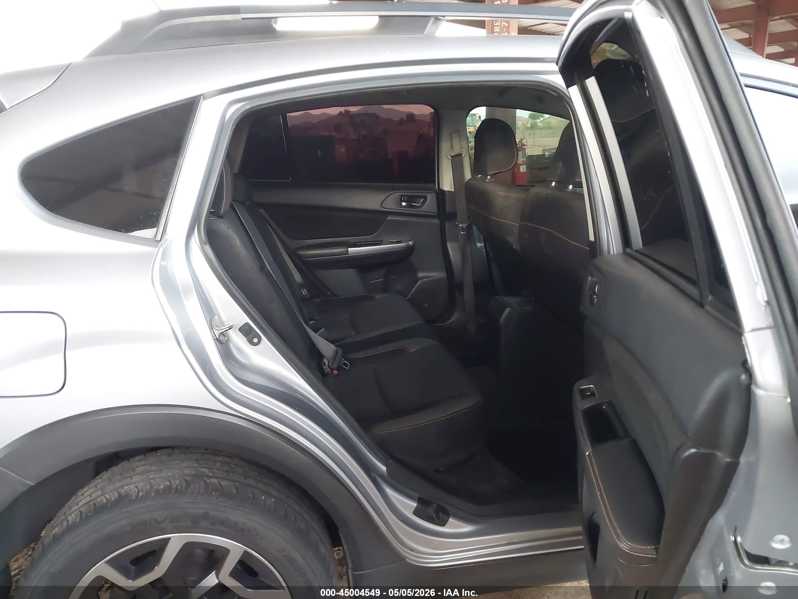 SUBARU CROSSTREK image 8