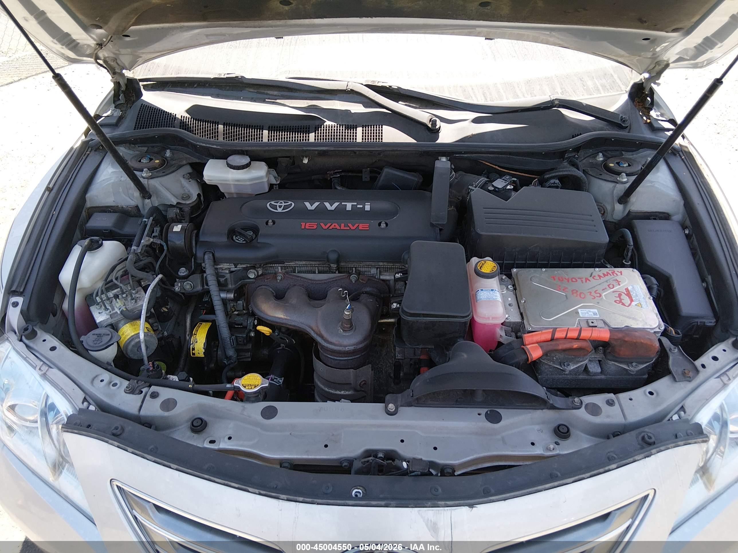 TOYOTA CAMRY image 10