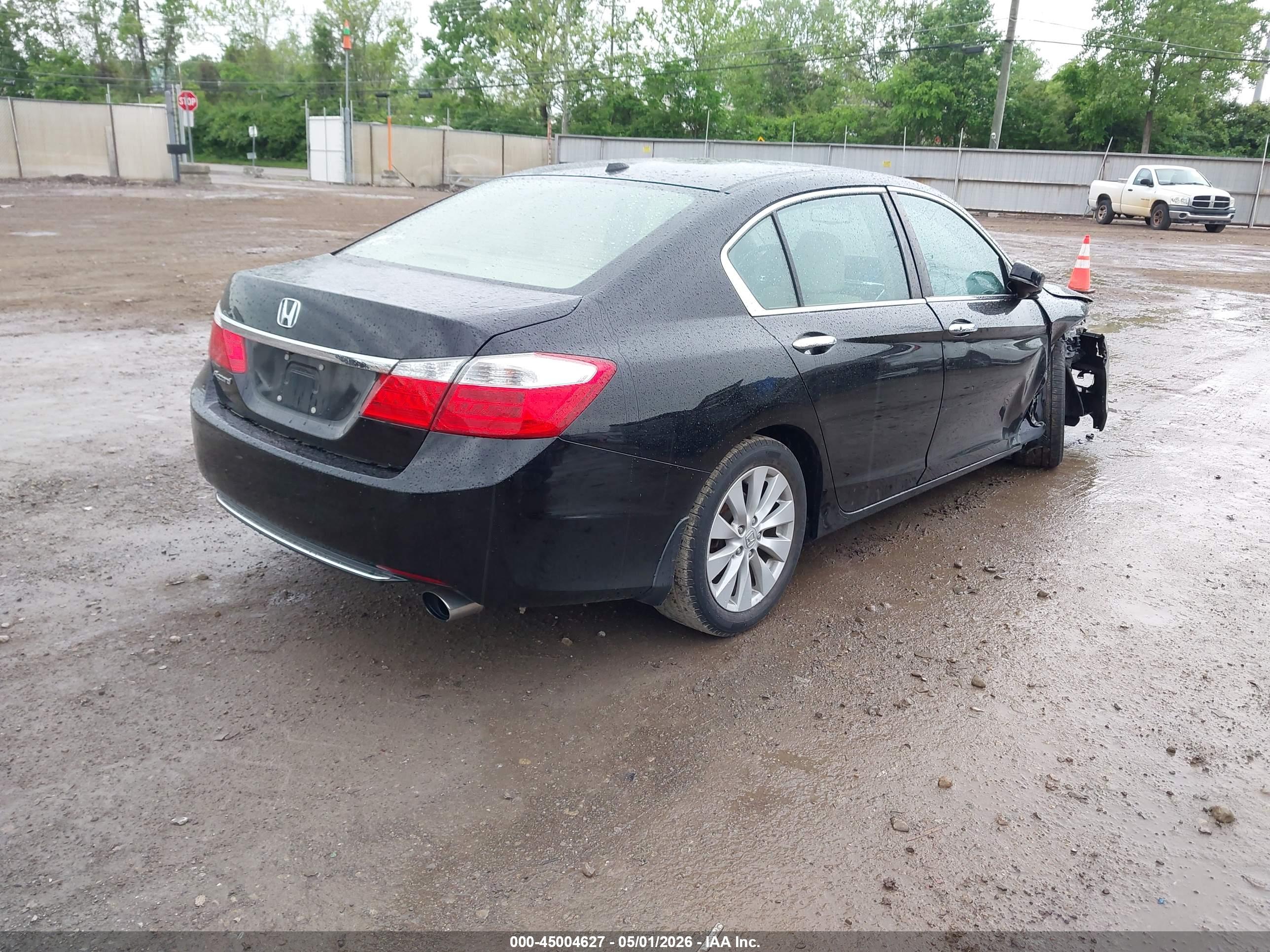HONDA ACCORD image 4