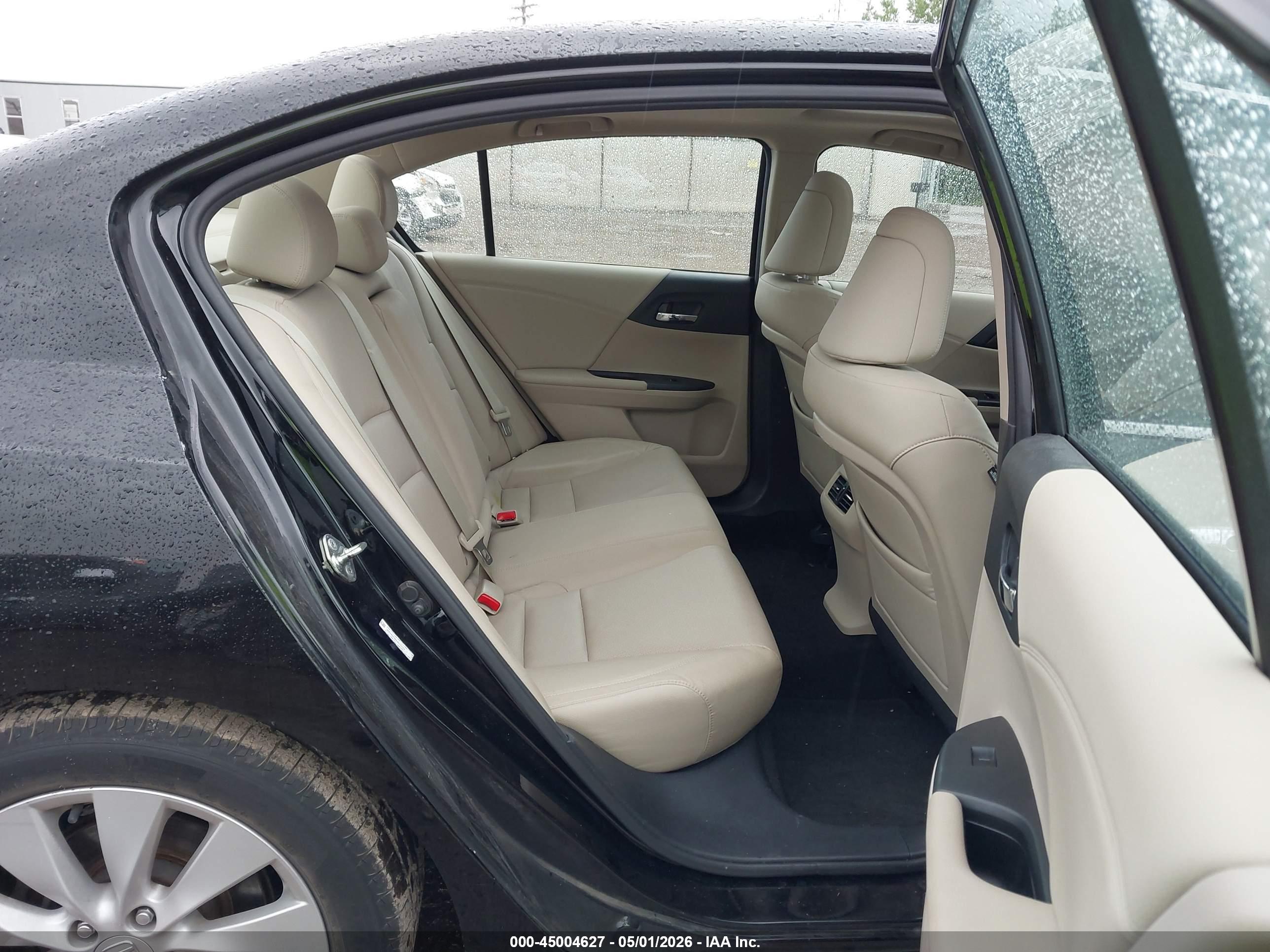 HONDA ACCORD image 8