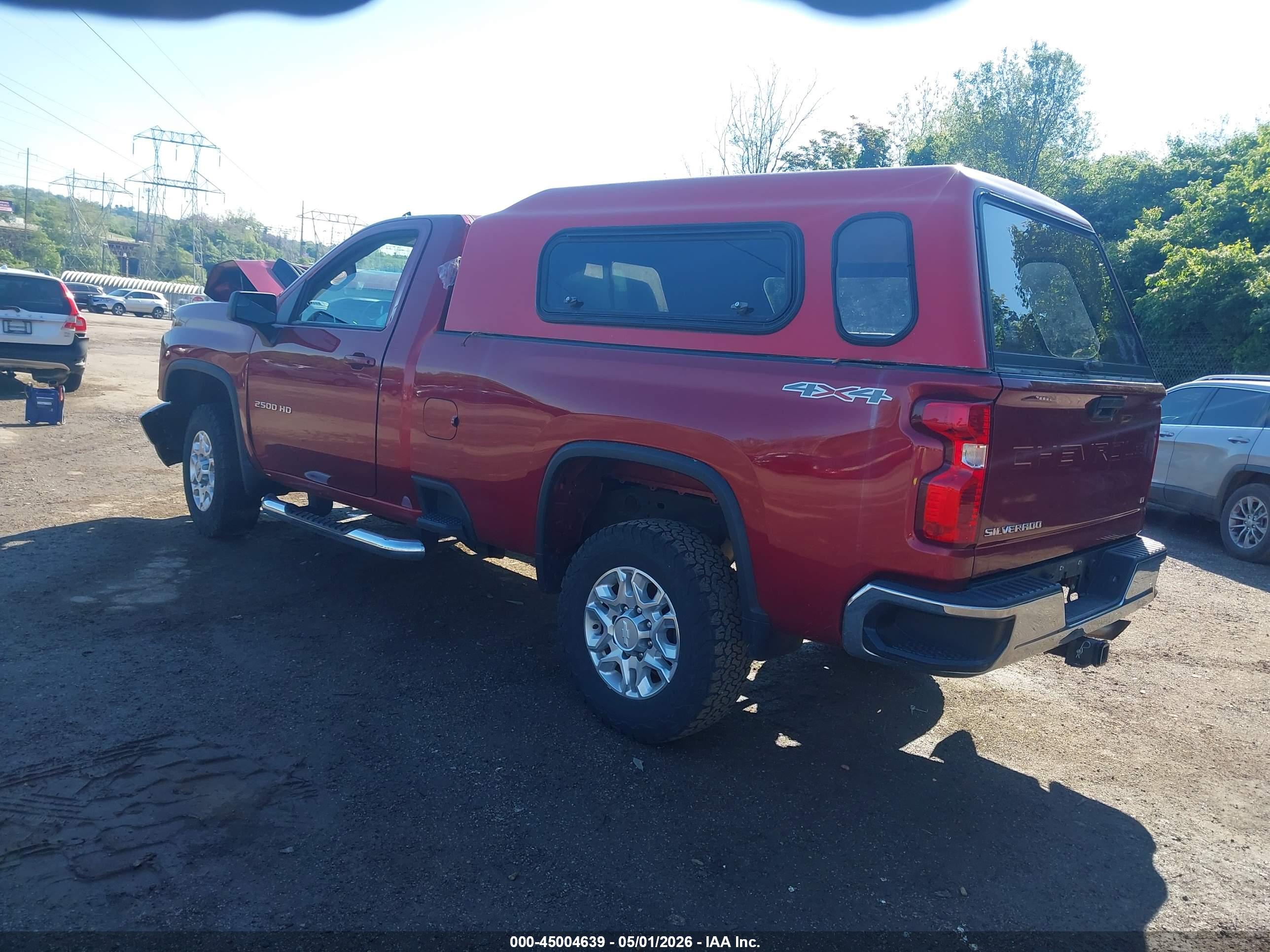 CHEVROLET SILVERADO image 3