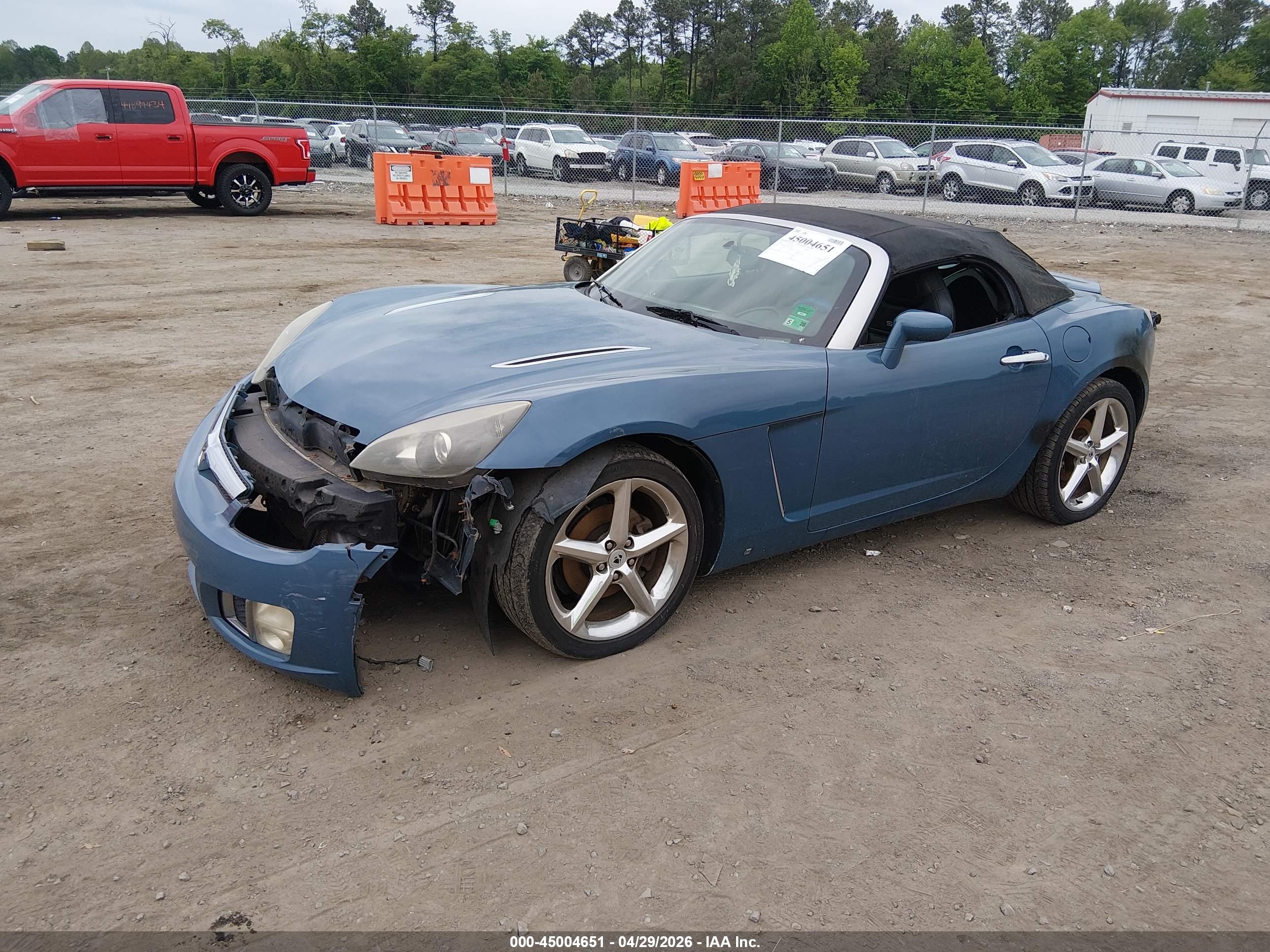 SATURN SKY image 2