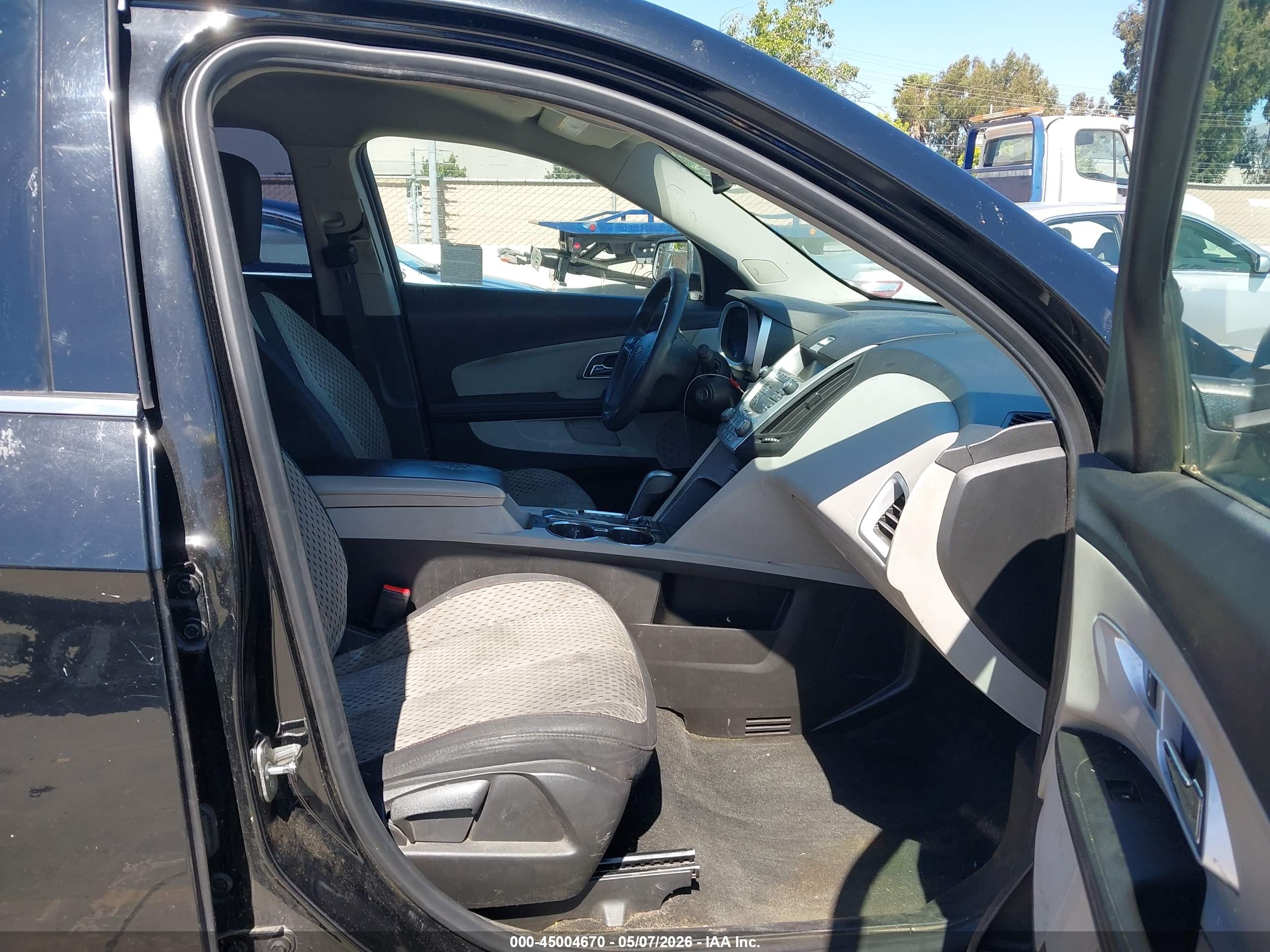 CHEVROLET EQUINOX image 5
