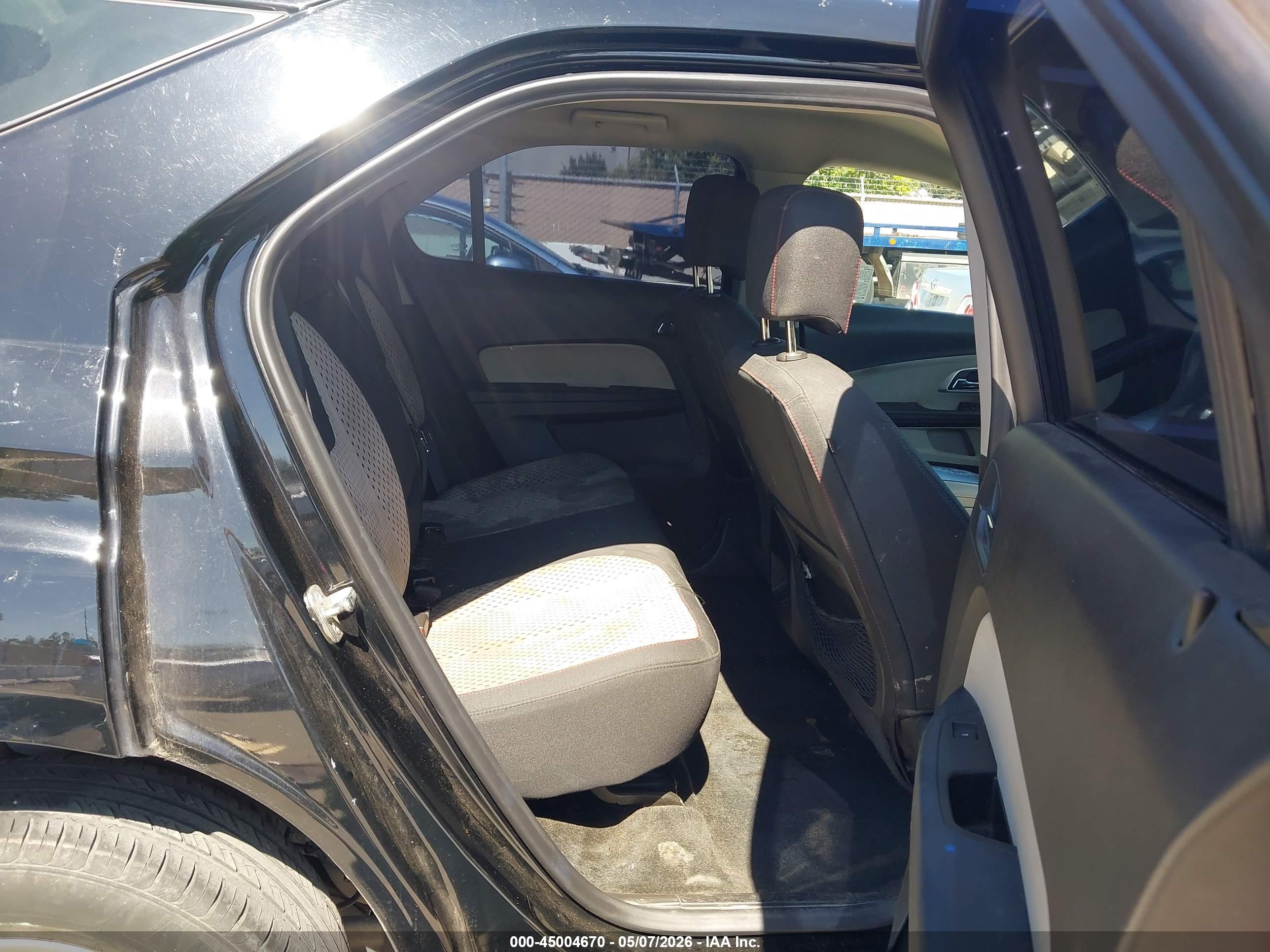 CHEVROLET EQUINOX image 8