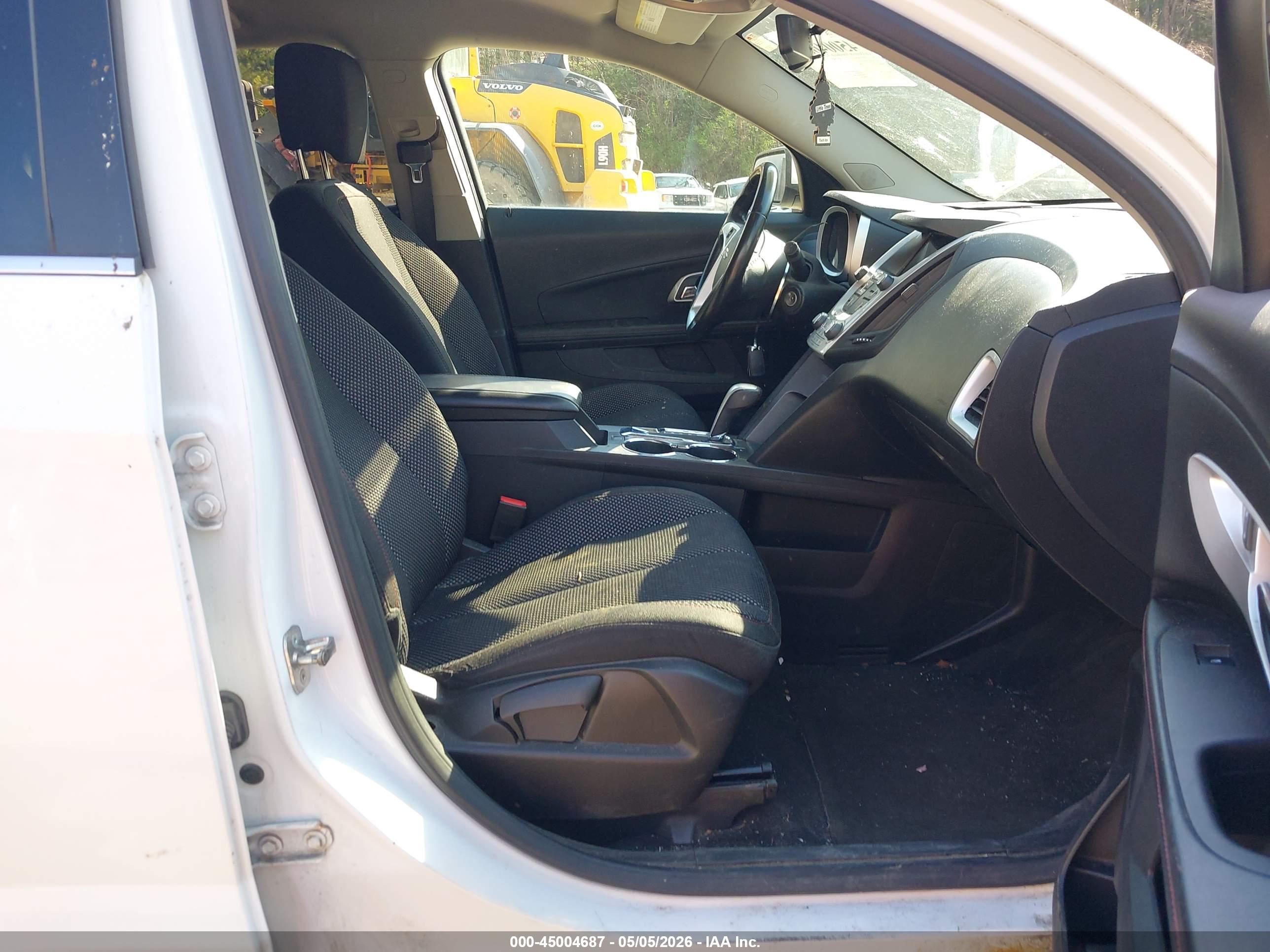 CHEVROLET EQUINOX image 5