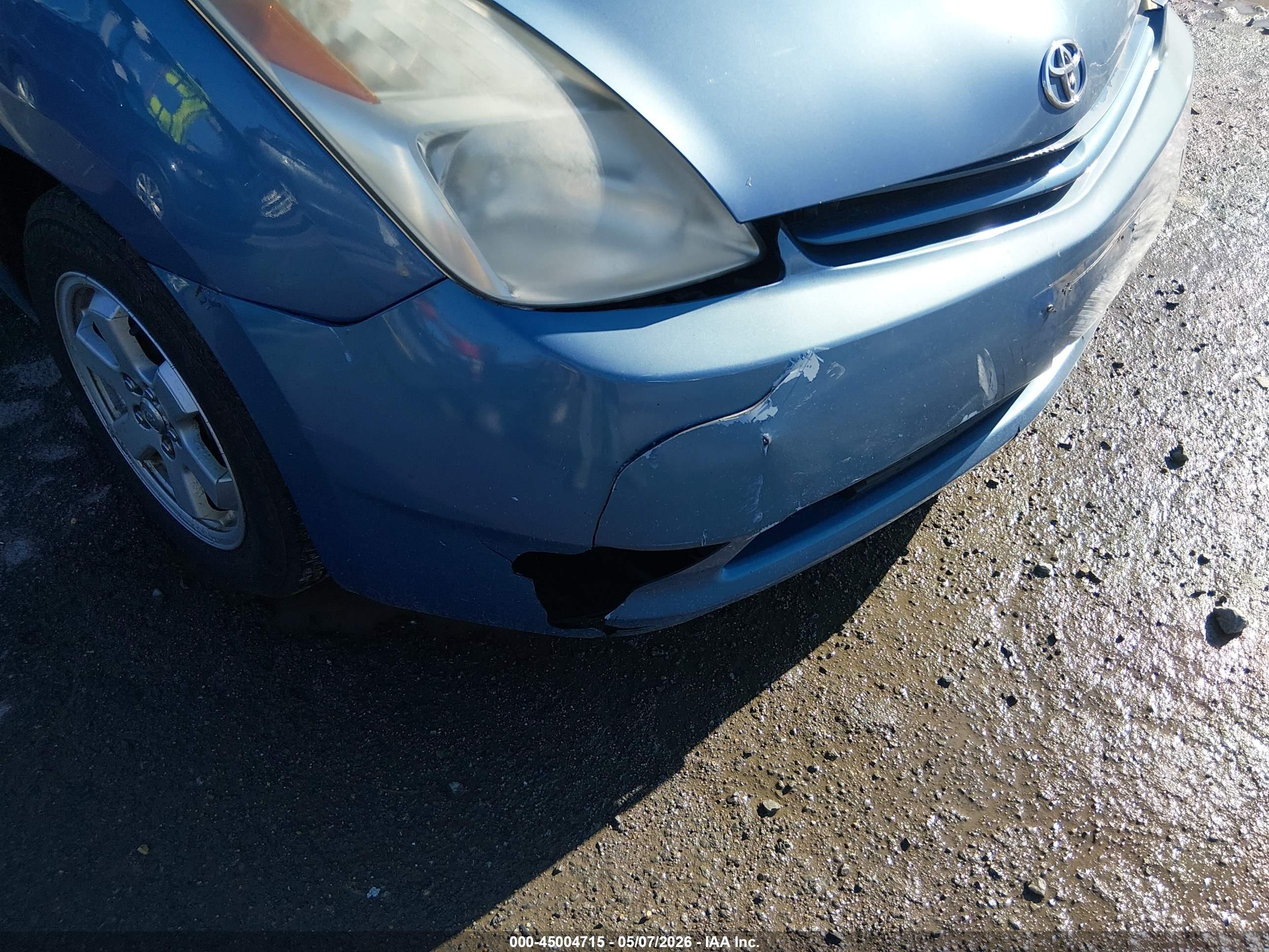 TOYOTA PRIUS image 6