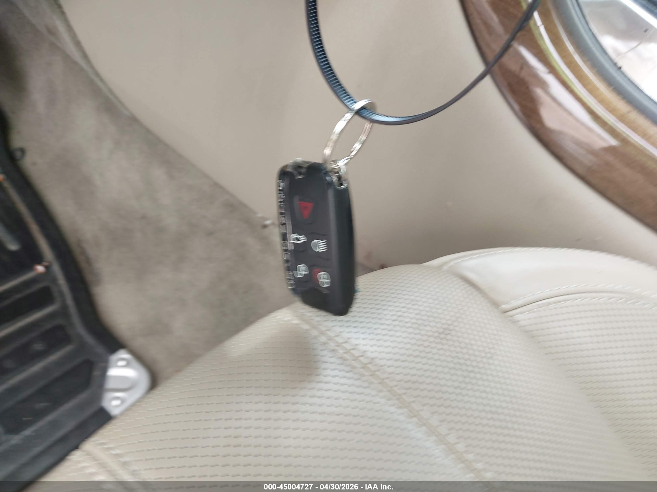 LAND ROVER image 11