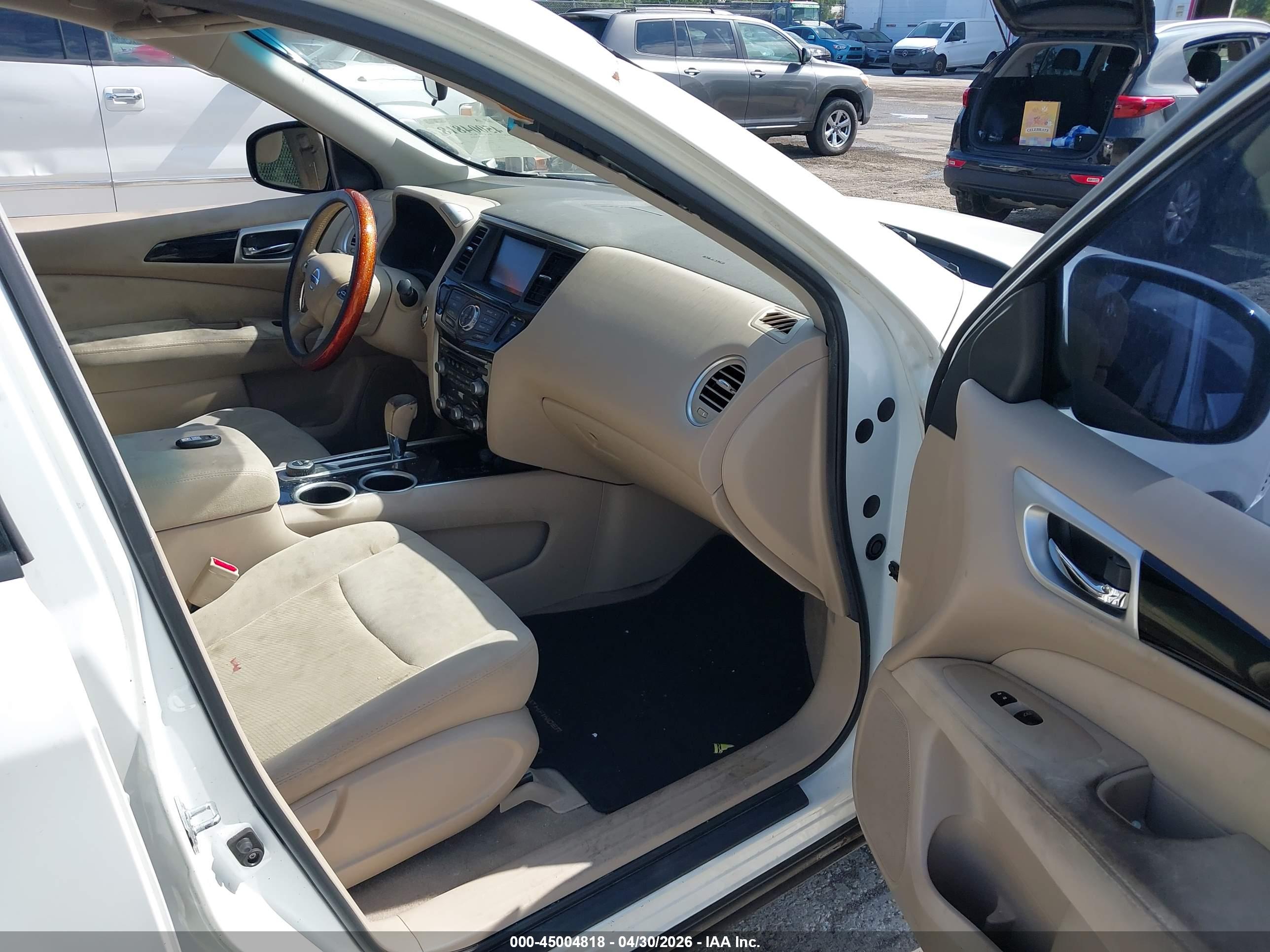 NISSAN PATHFINDER image 5