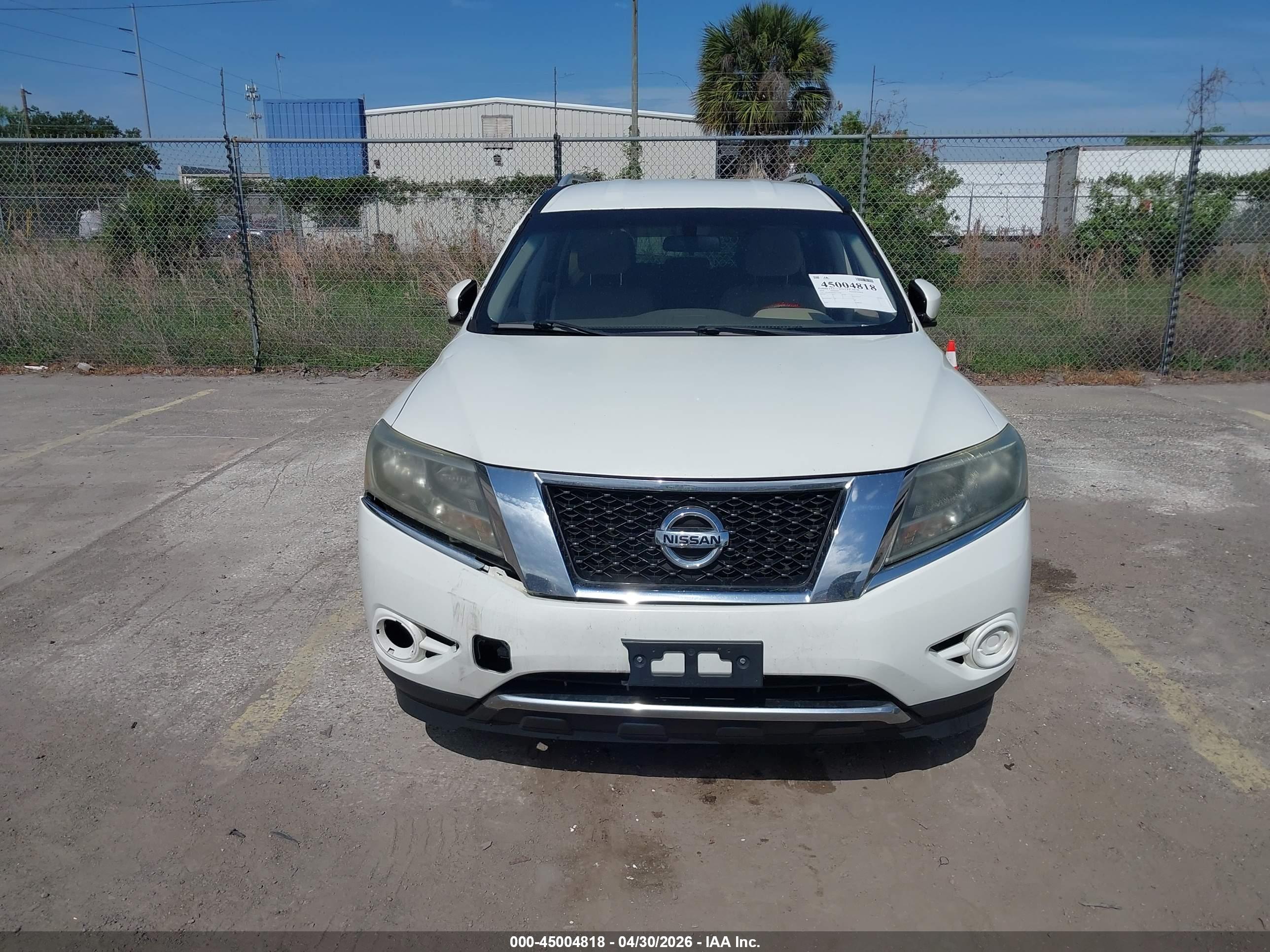 NISSAN PATHFINDER image 6