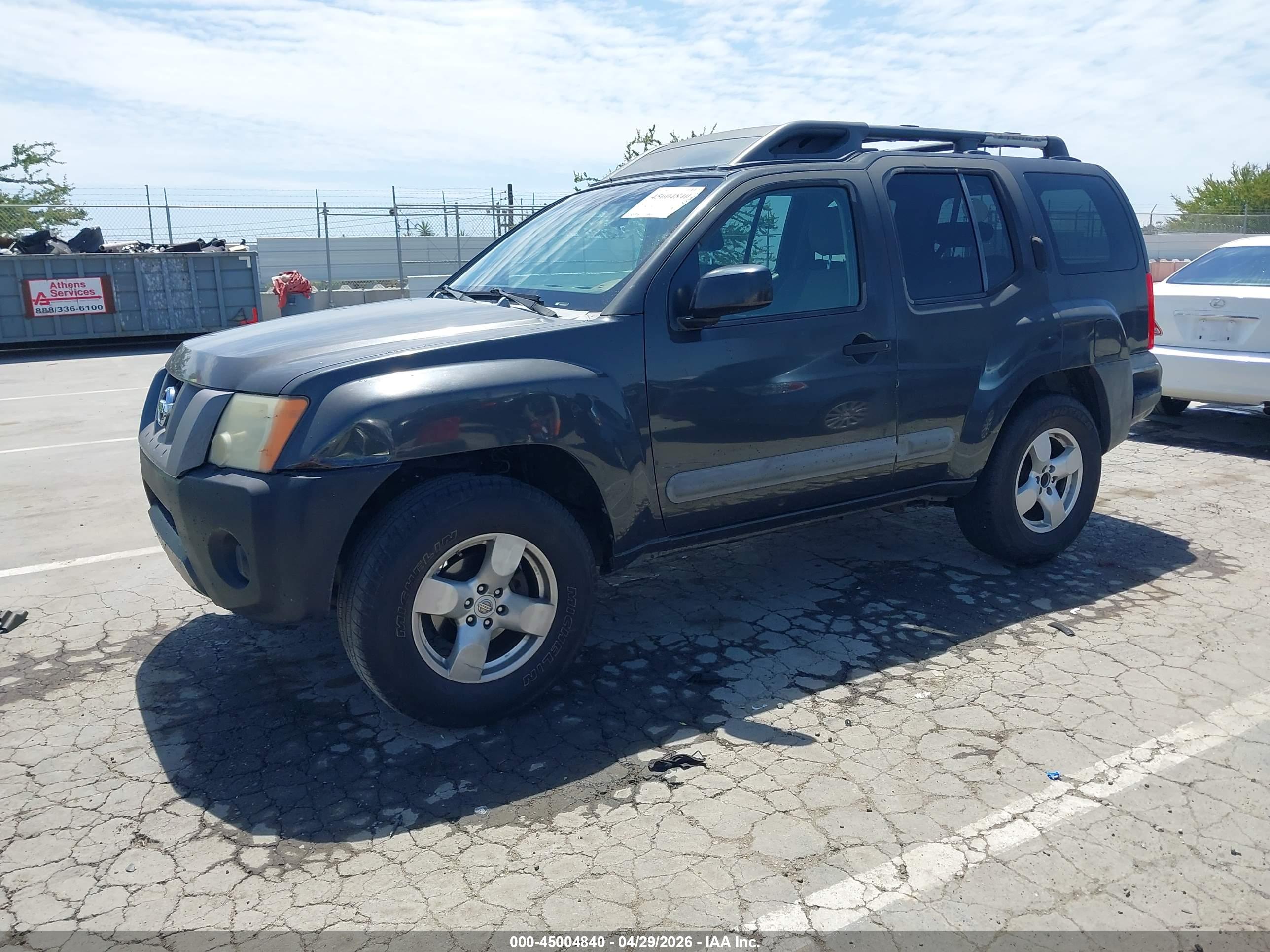 NISSAN XTERRA image 2
