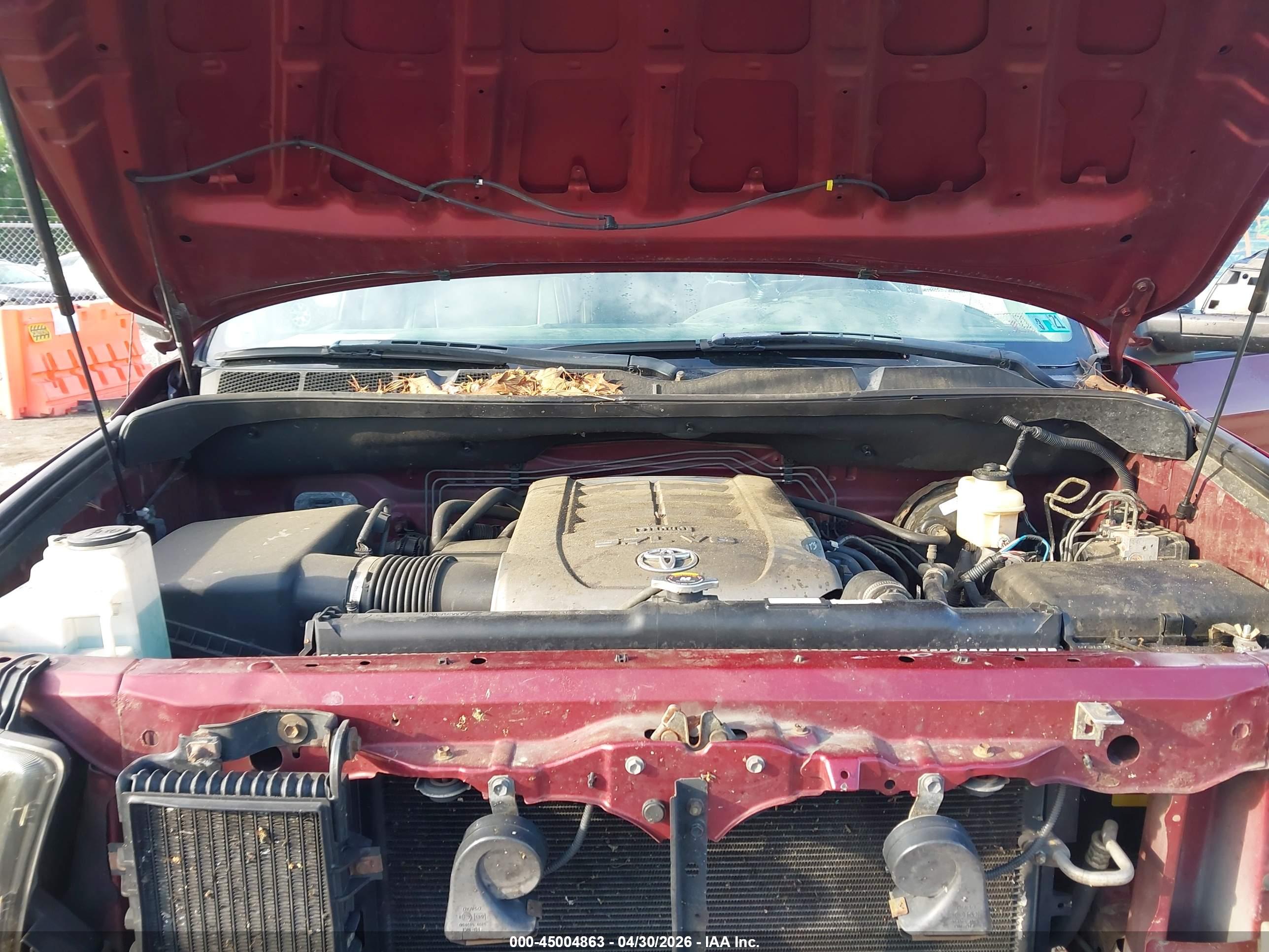 TOYOTA TUNDRA image 10