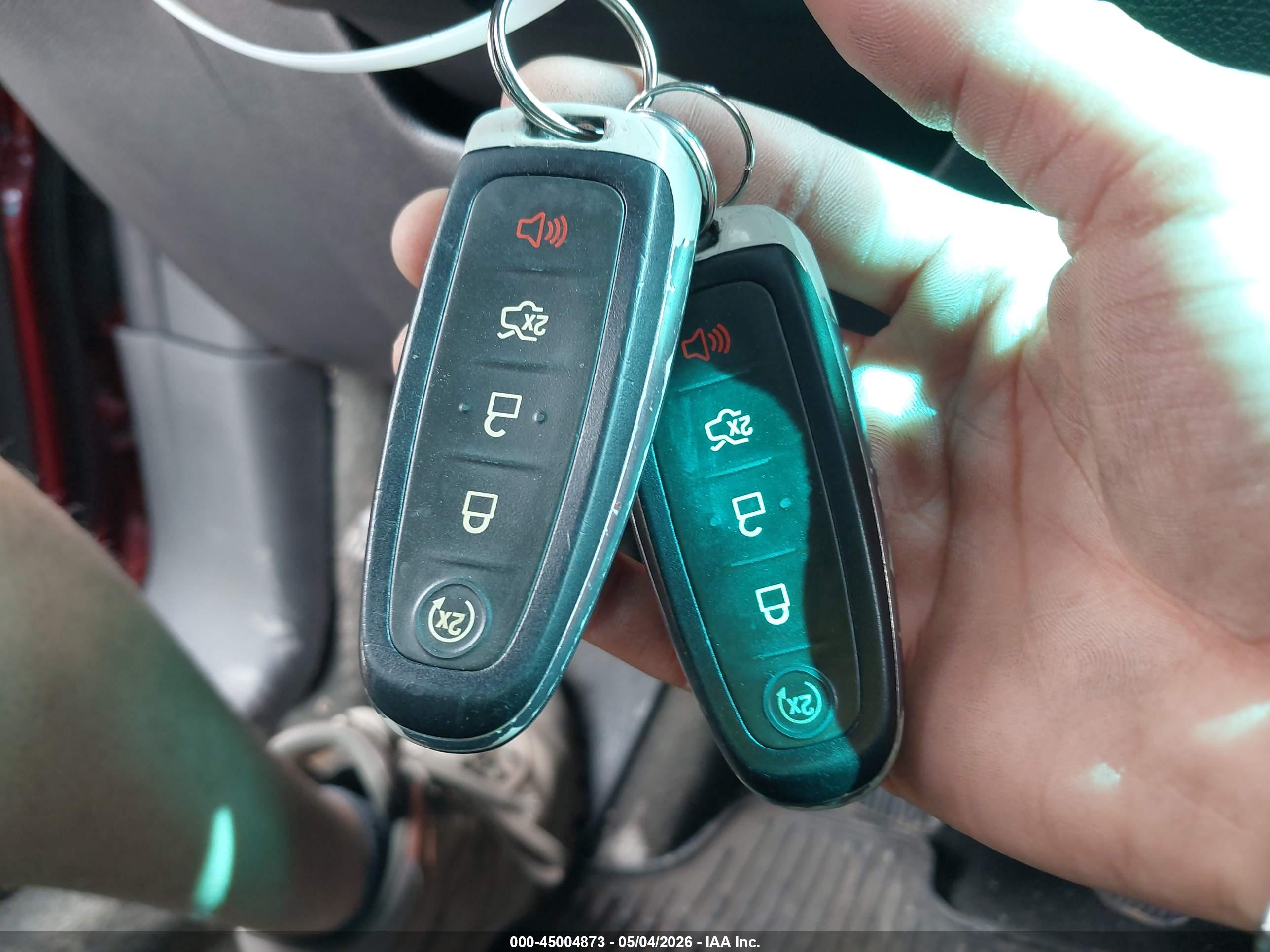 FORD EXPLORER image 11