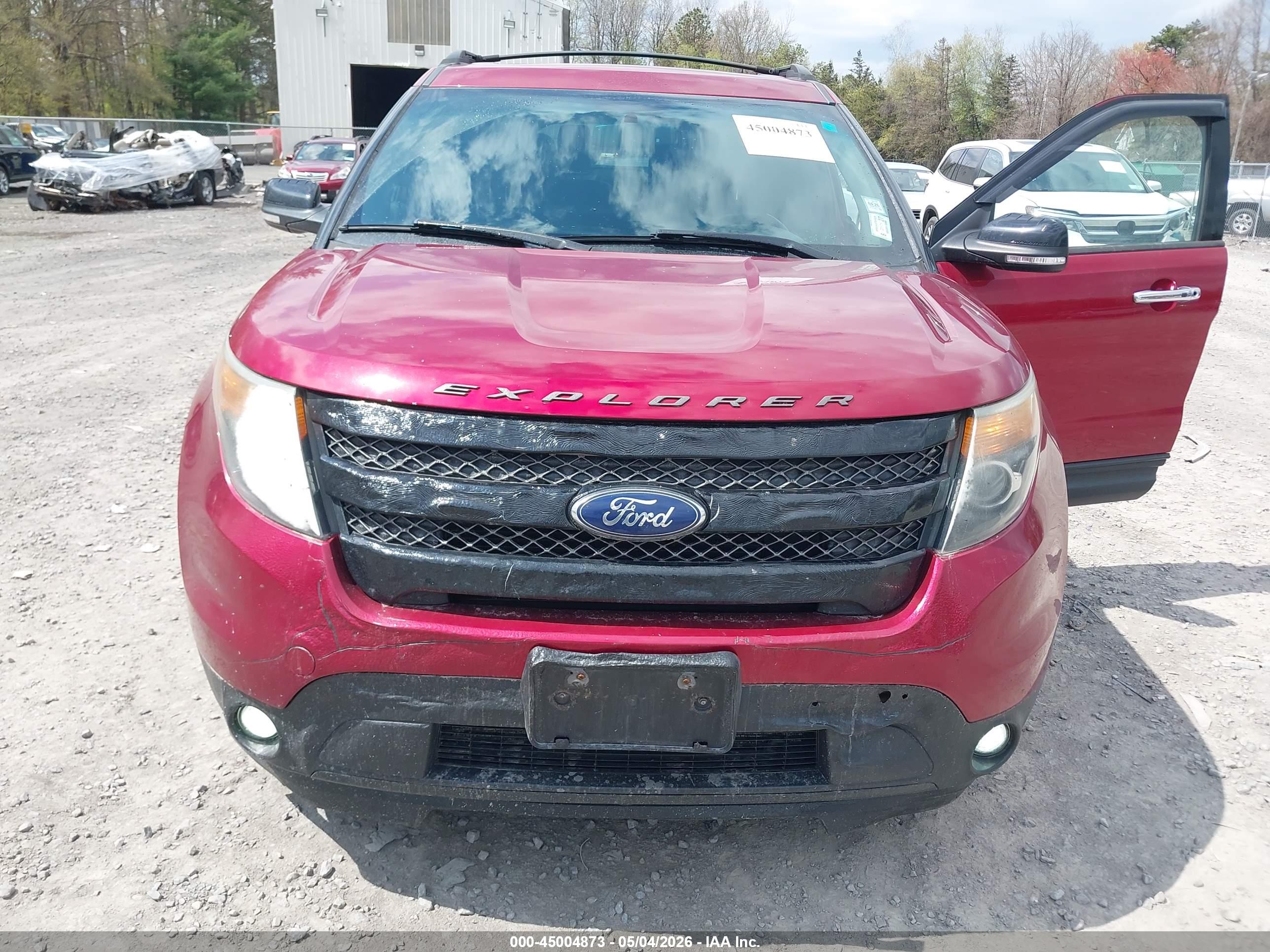 FORD EXPLORER image 6