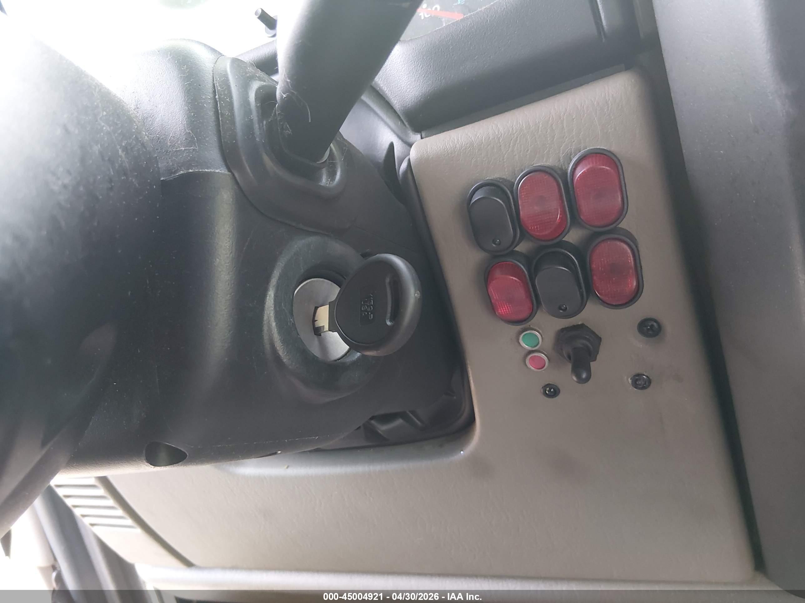 JEEP WRANGLER image 11