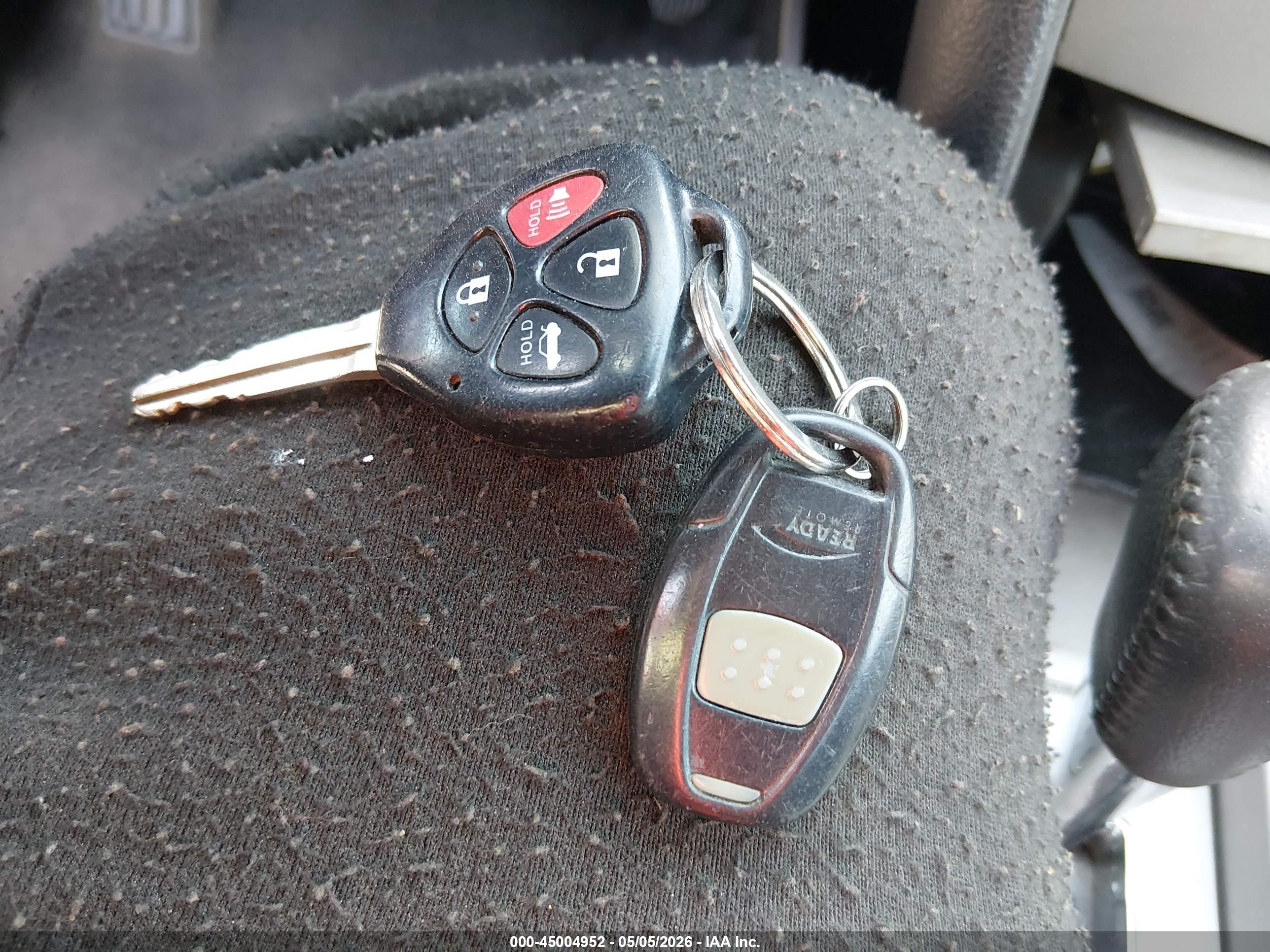 TOYOTA CAMRY image 11