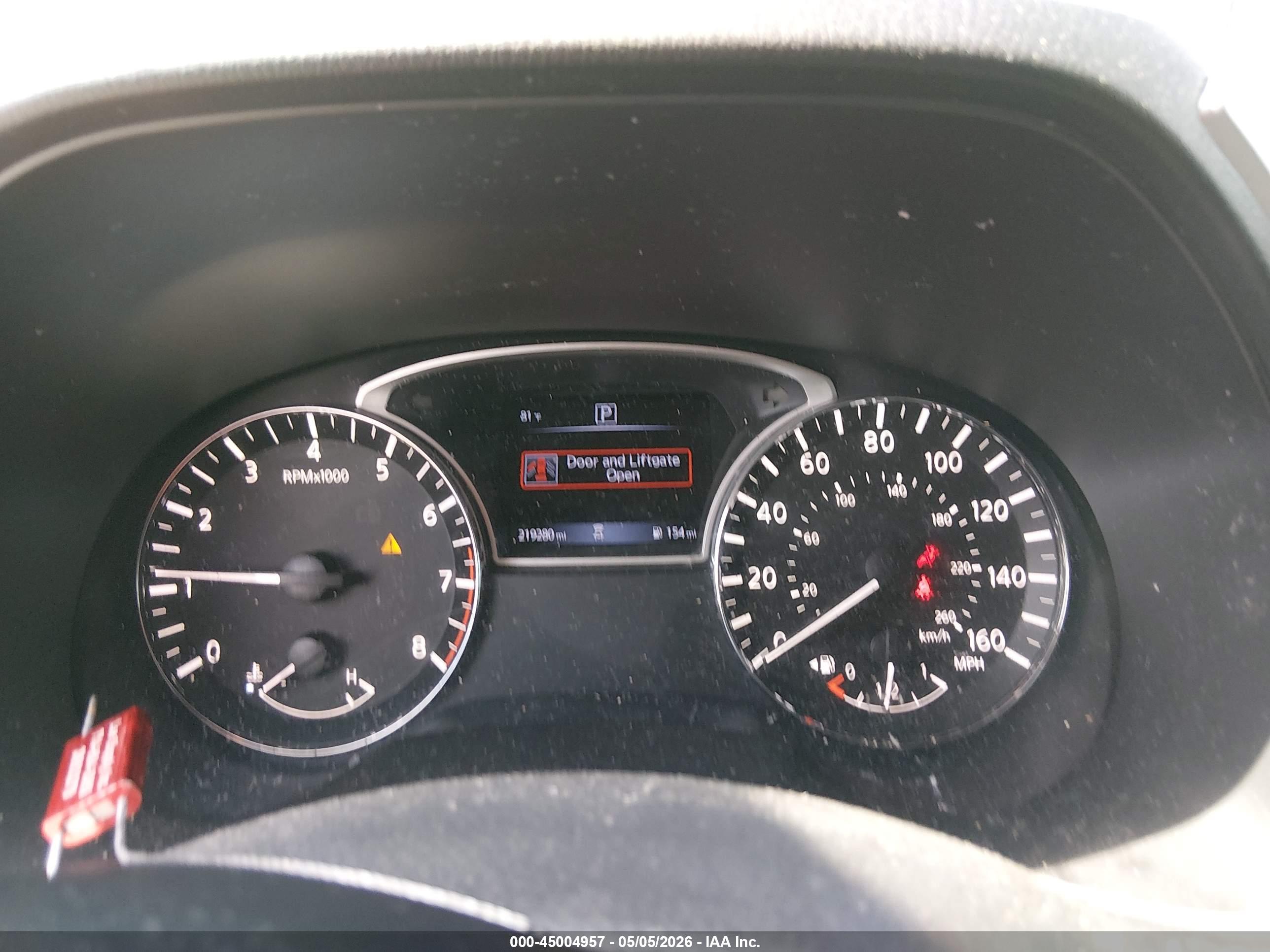 NISSAN PATHFINDER image 7