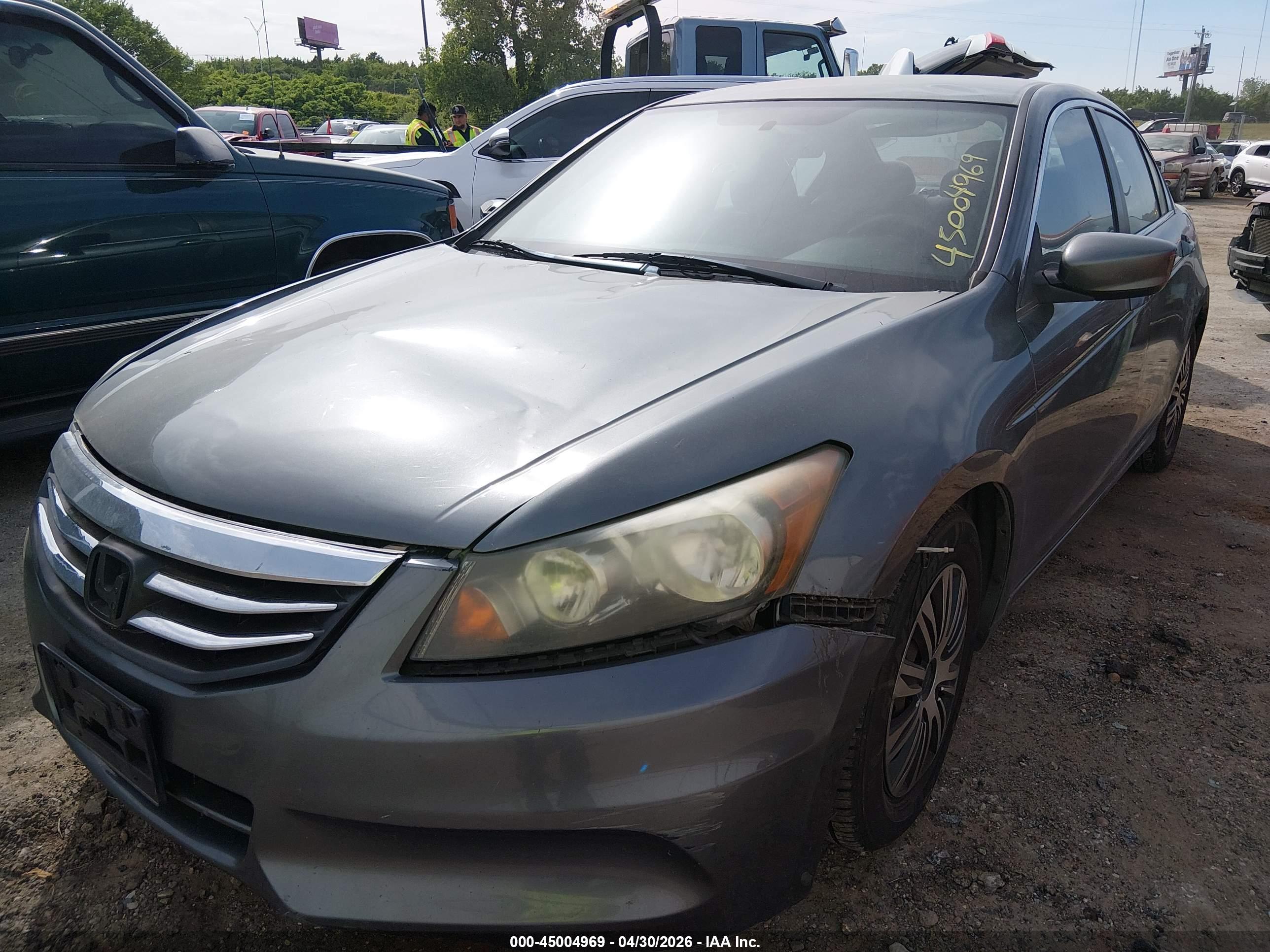 HONDA ACCORD image 2