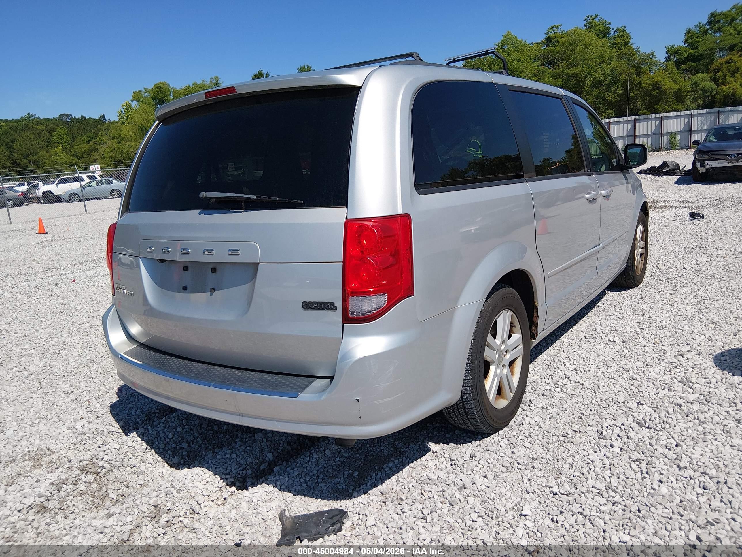 DODGE GRAND image 4