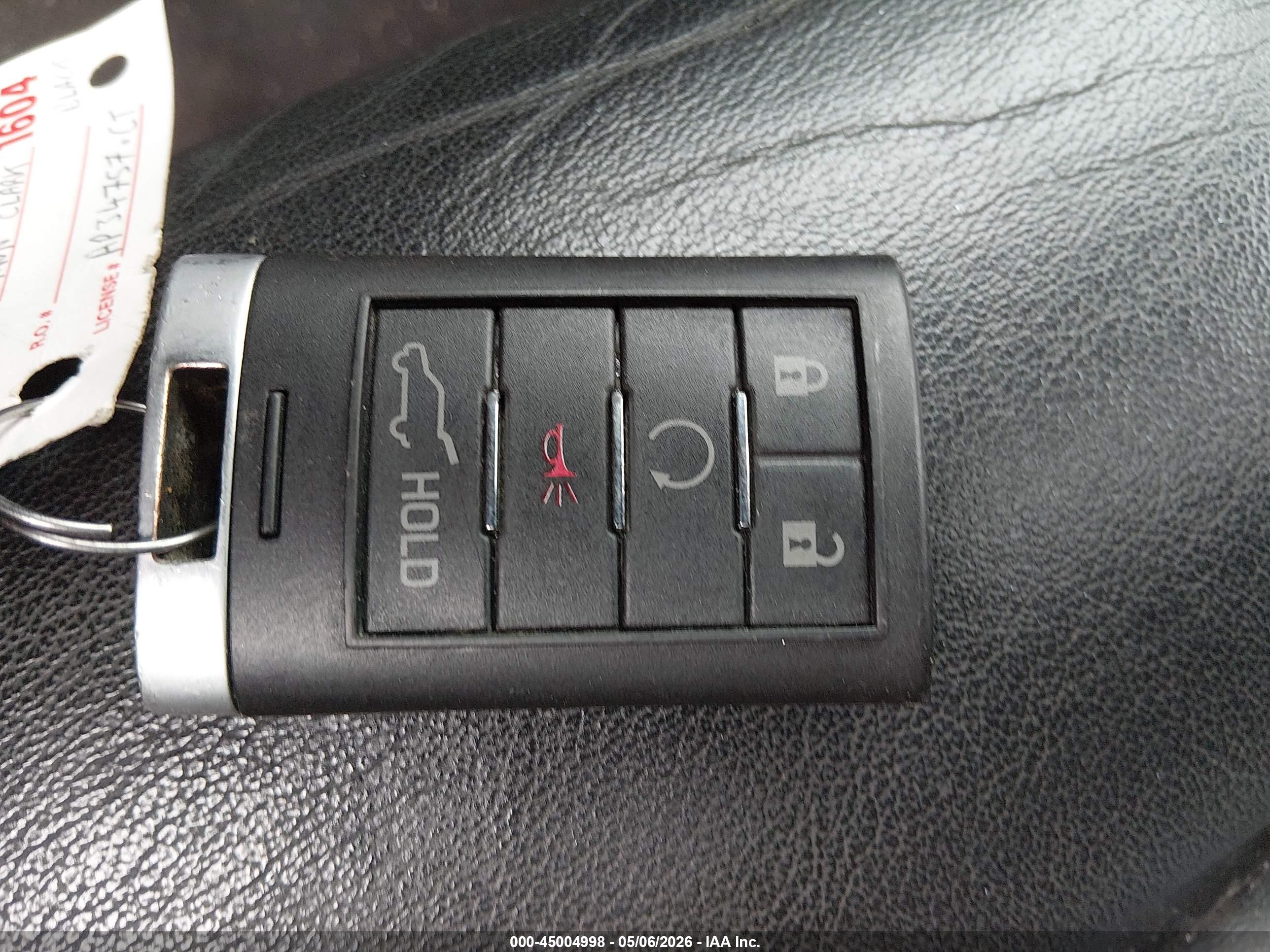 CADILLAC SRX image 11