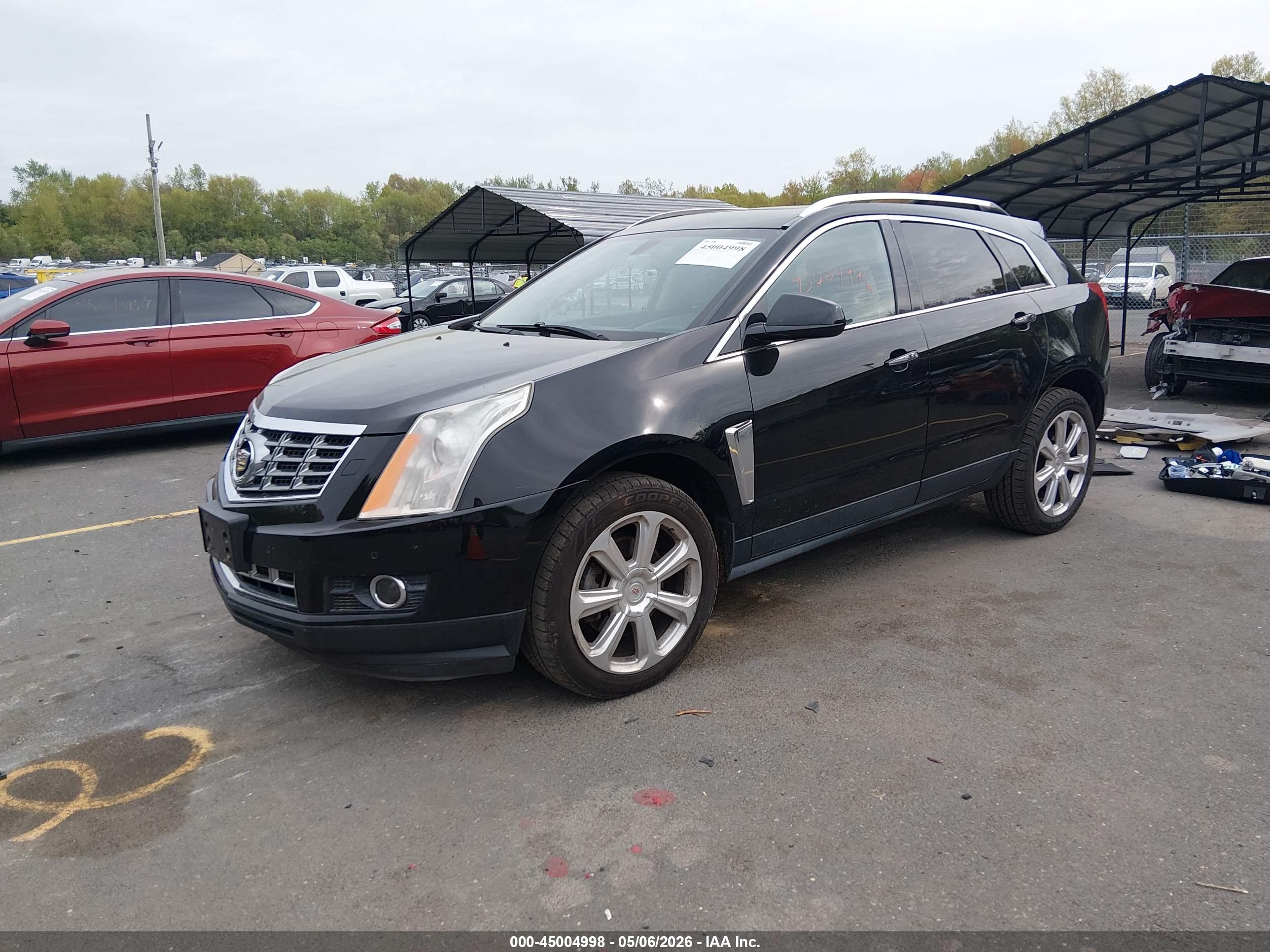 CADILLAC SRX image 2
