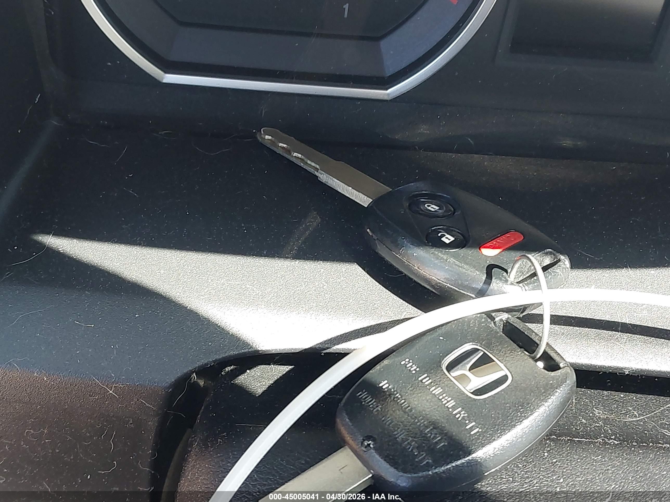 HONDA CR-V image 11