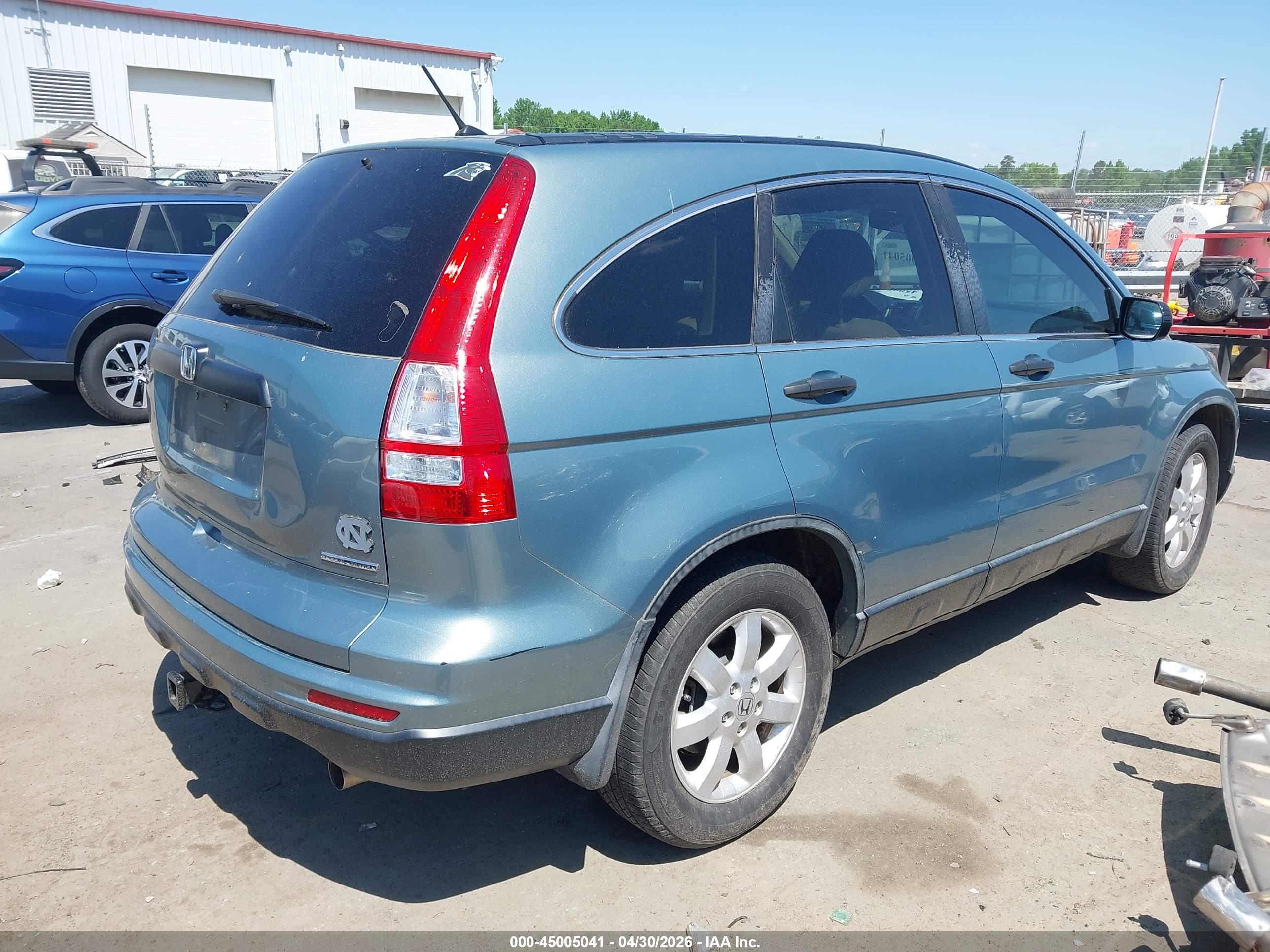HONDA CR-V image 4