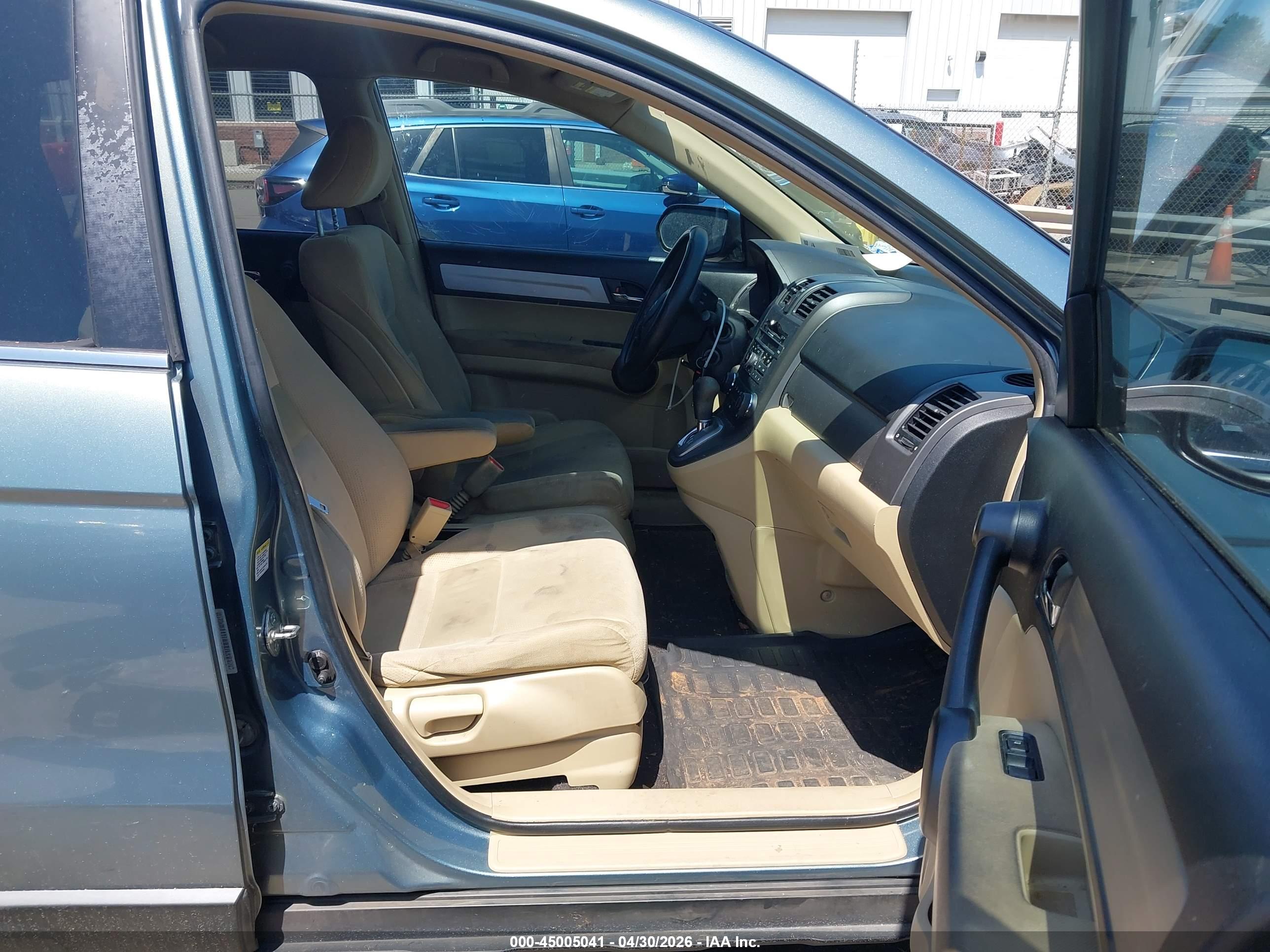 HONDA CR-V image 5
