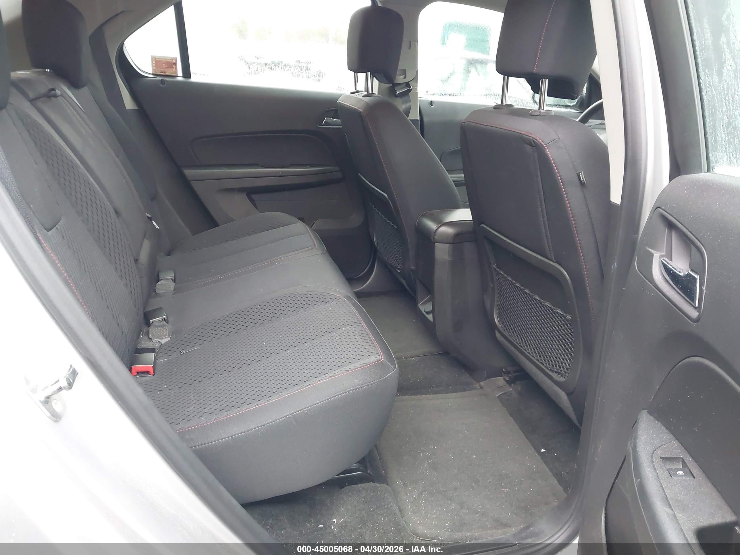 CHEVROLET EQUINOX image 8