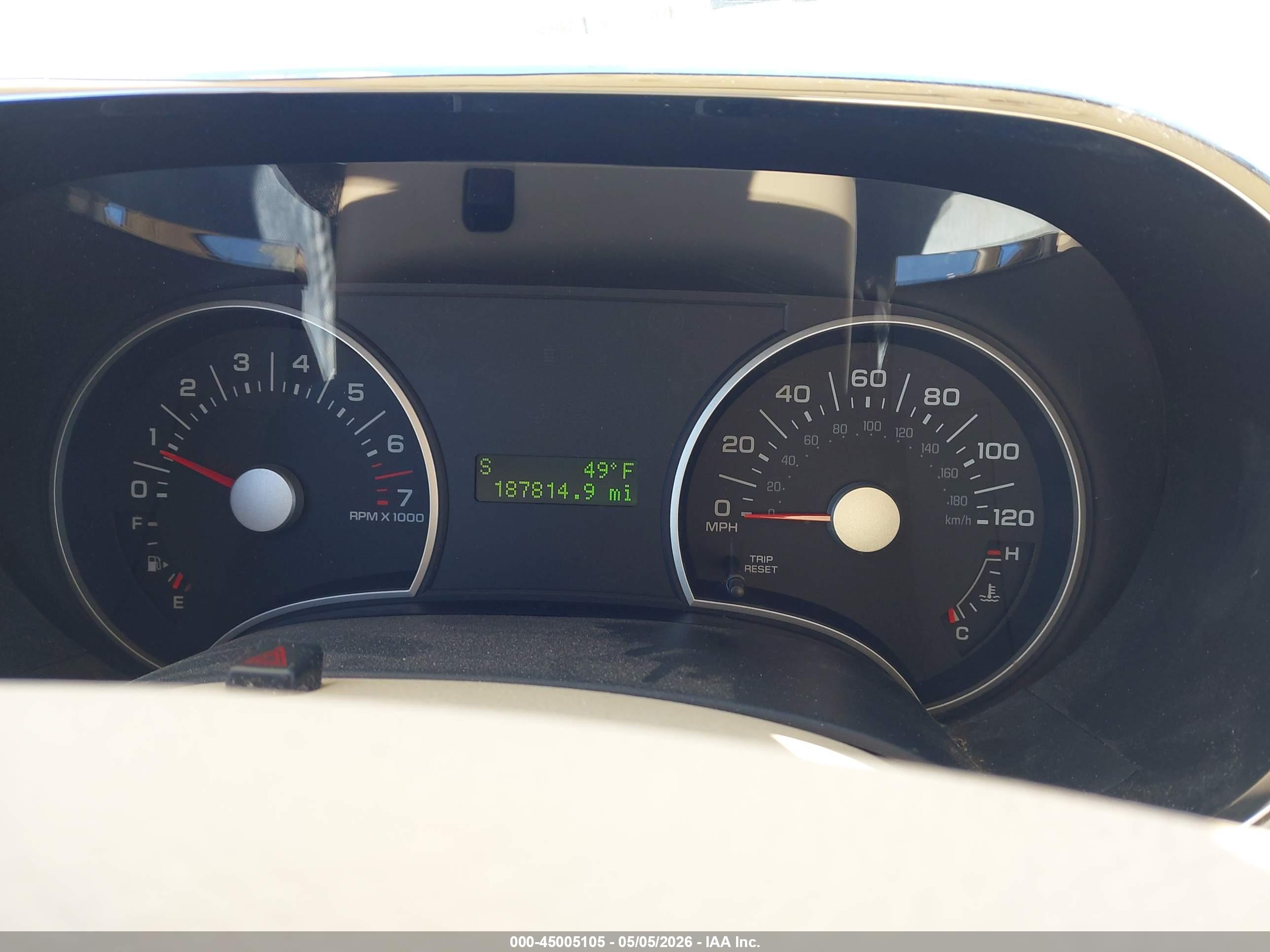 FORD EXPLORER image 7