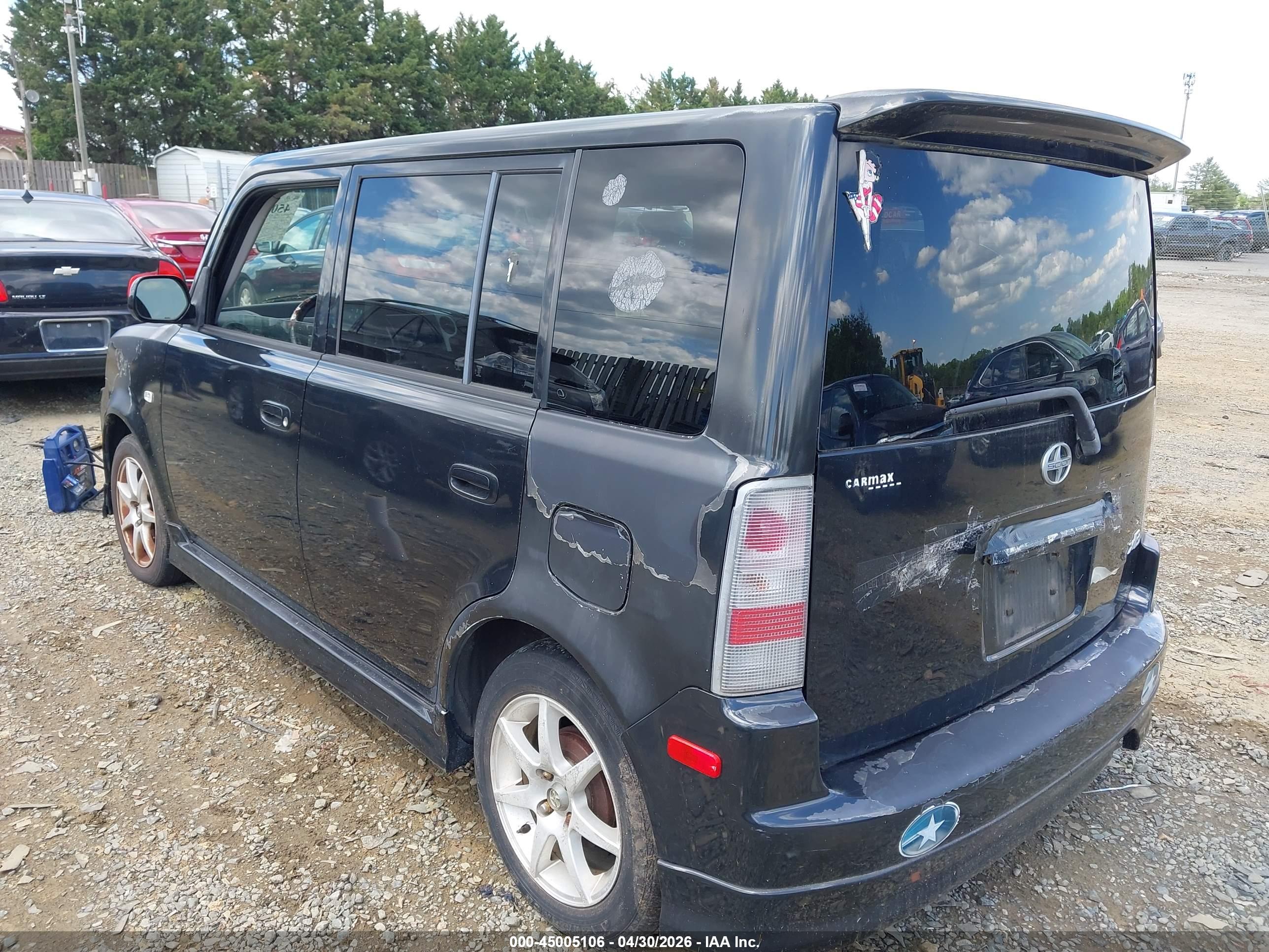SCION XB image 3