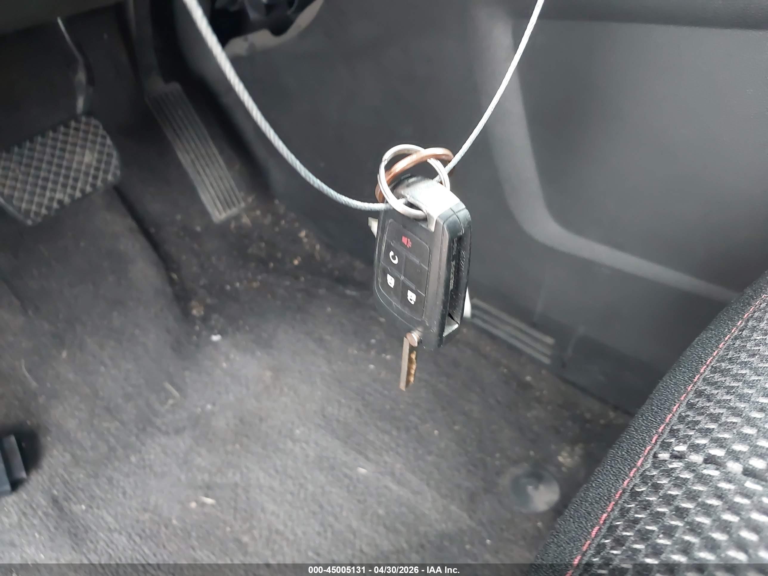 CHEVROLET EQUINOX image 11