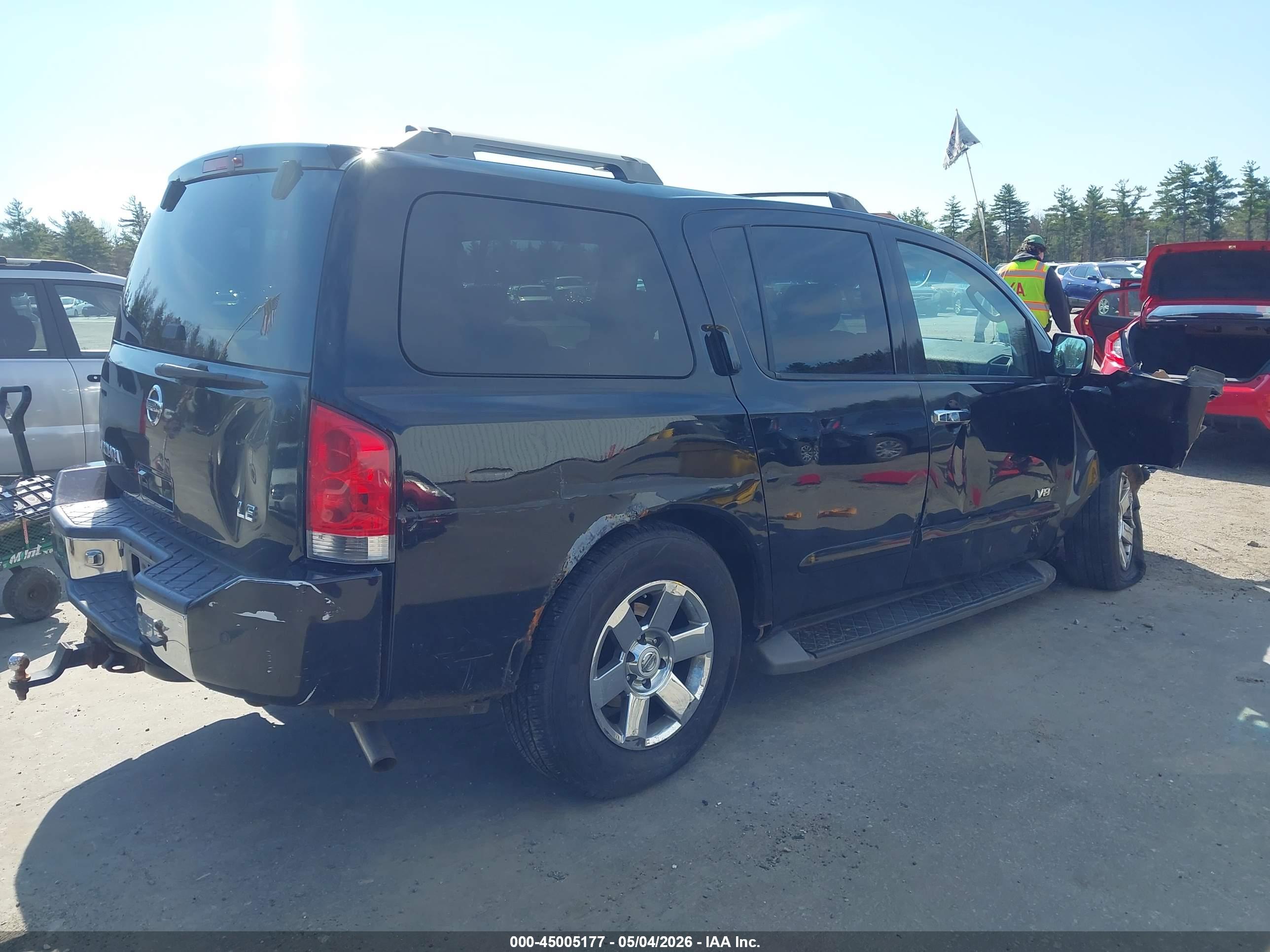 NISSAN ARMADA image 4