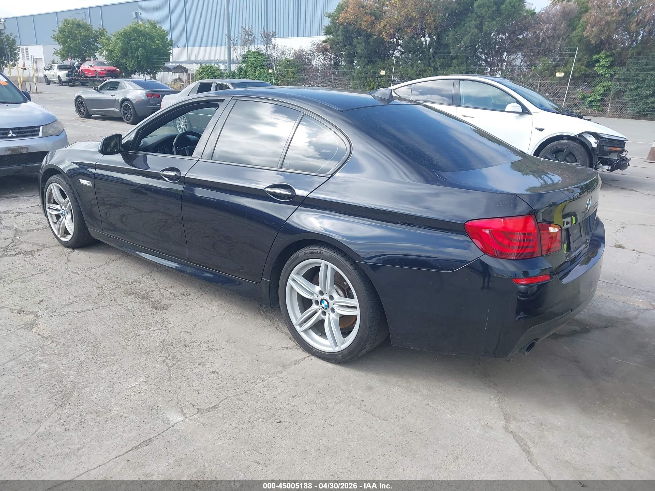 BMW 535I image 3