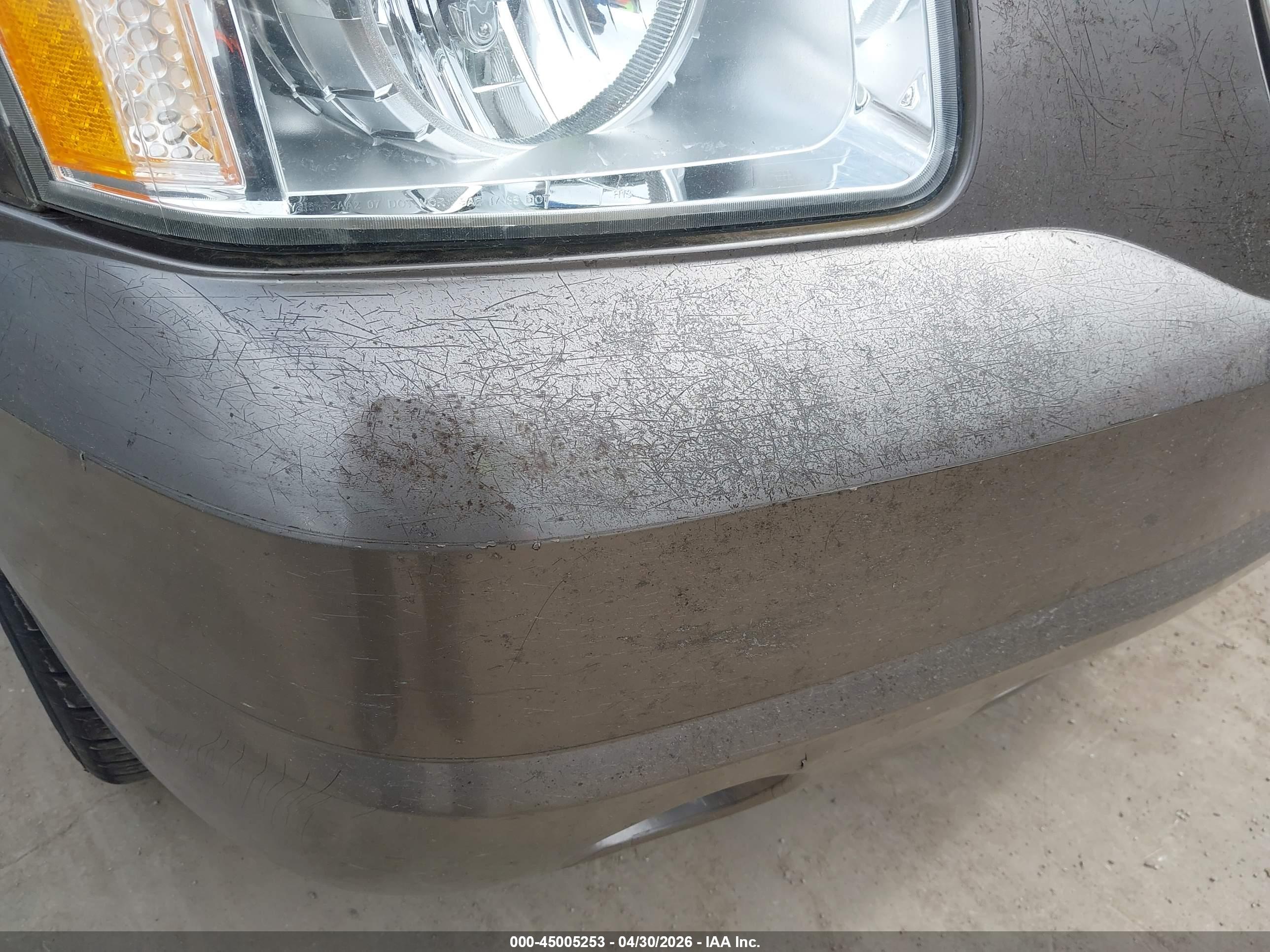 GMC YUKON image 6