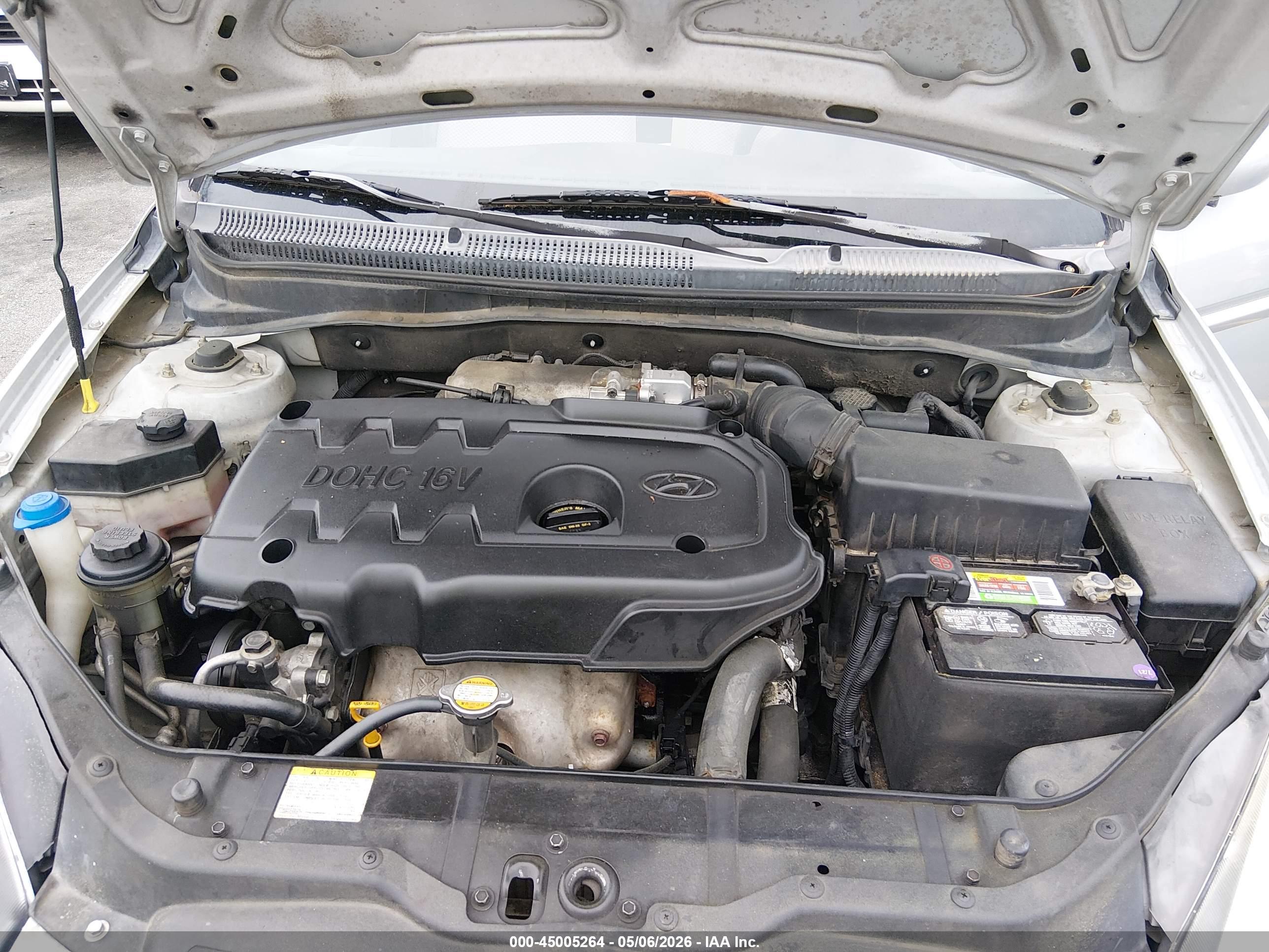 HYUNDAI ACCENT image 10