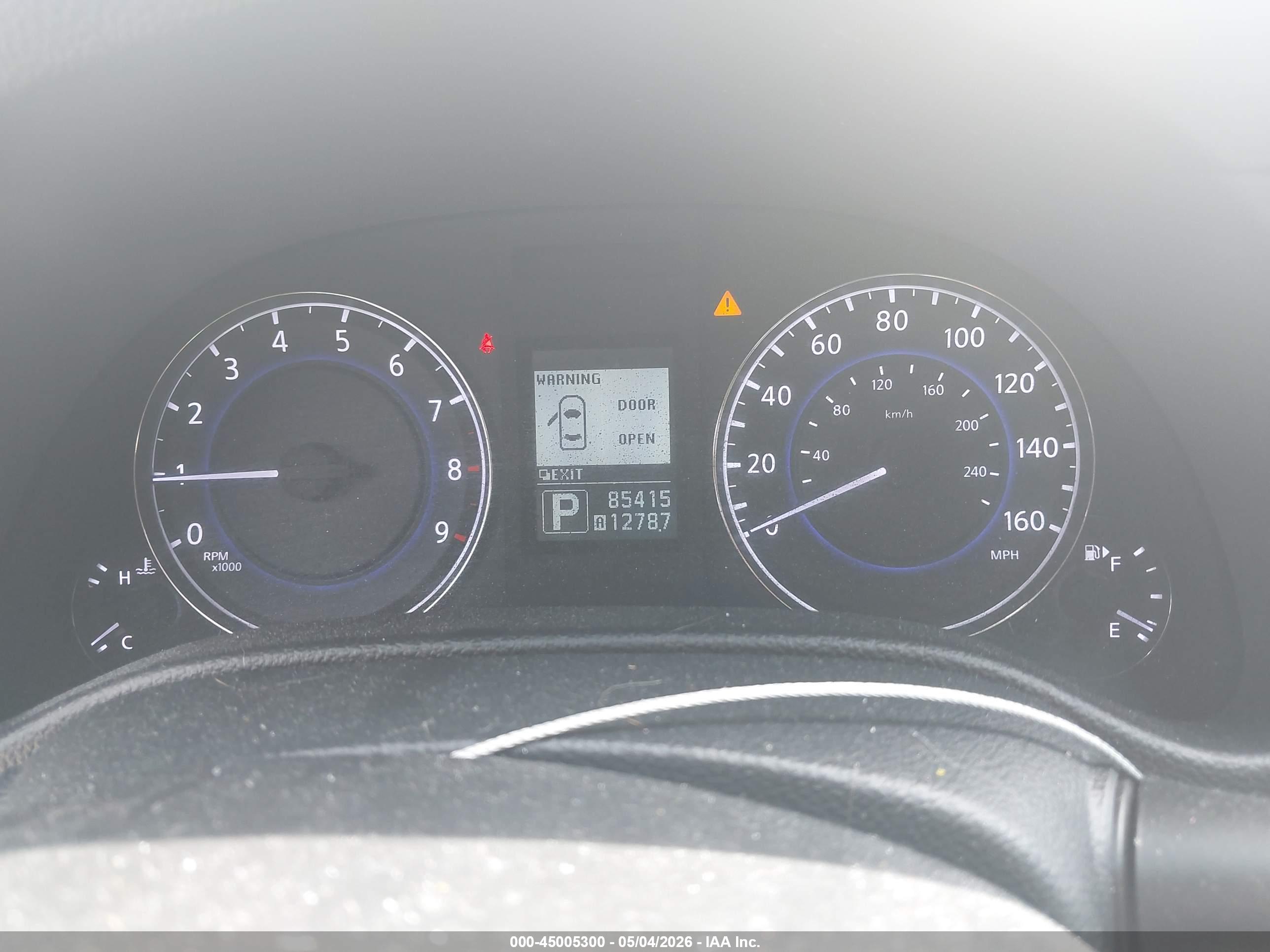 INFINITI Q40 image 7
